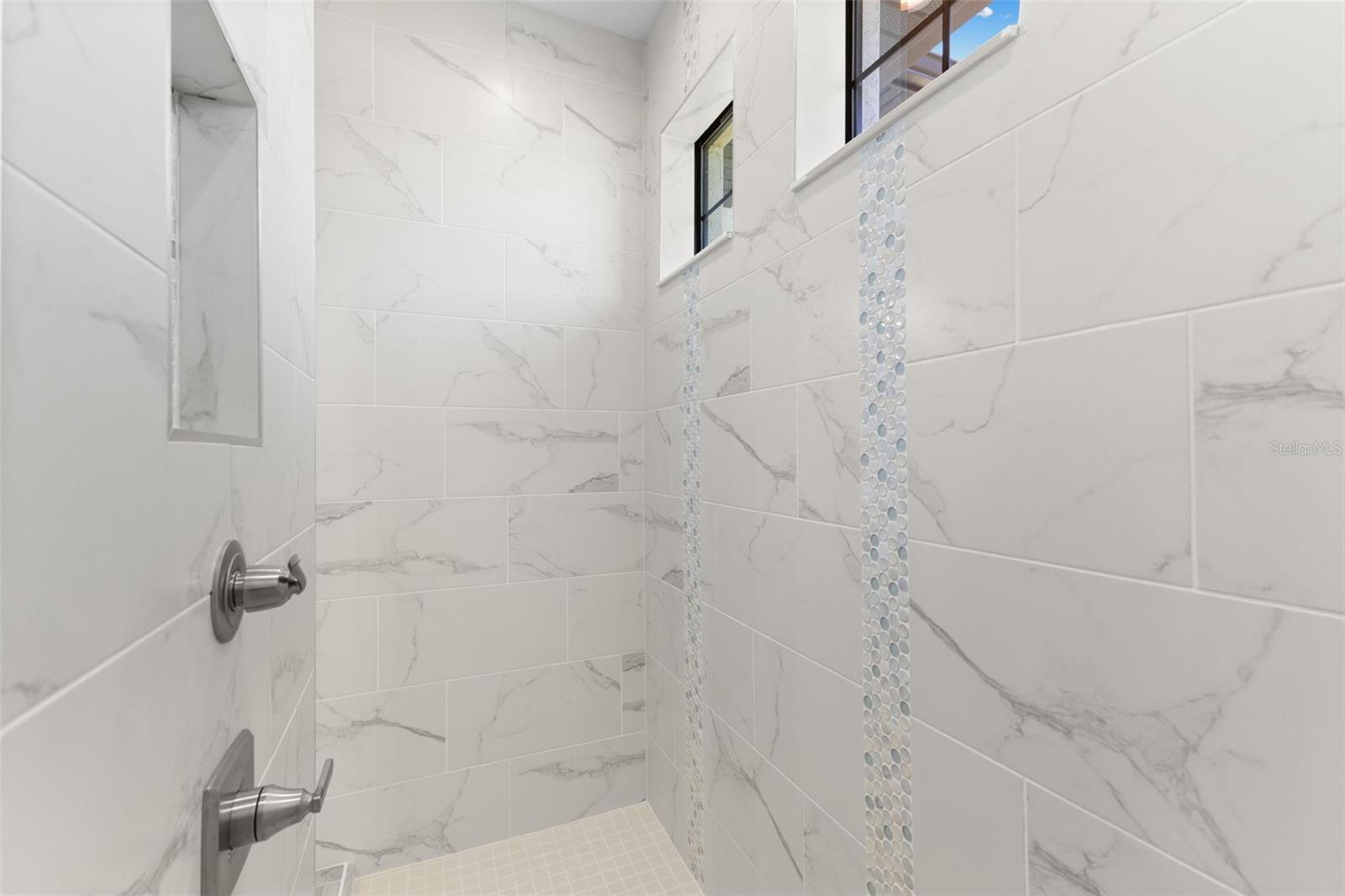 Listing photo id 27 for 12396 Bacchus Road