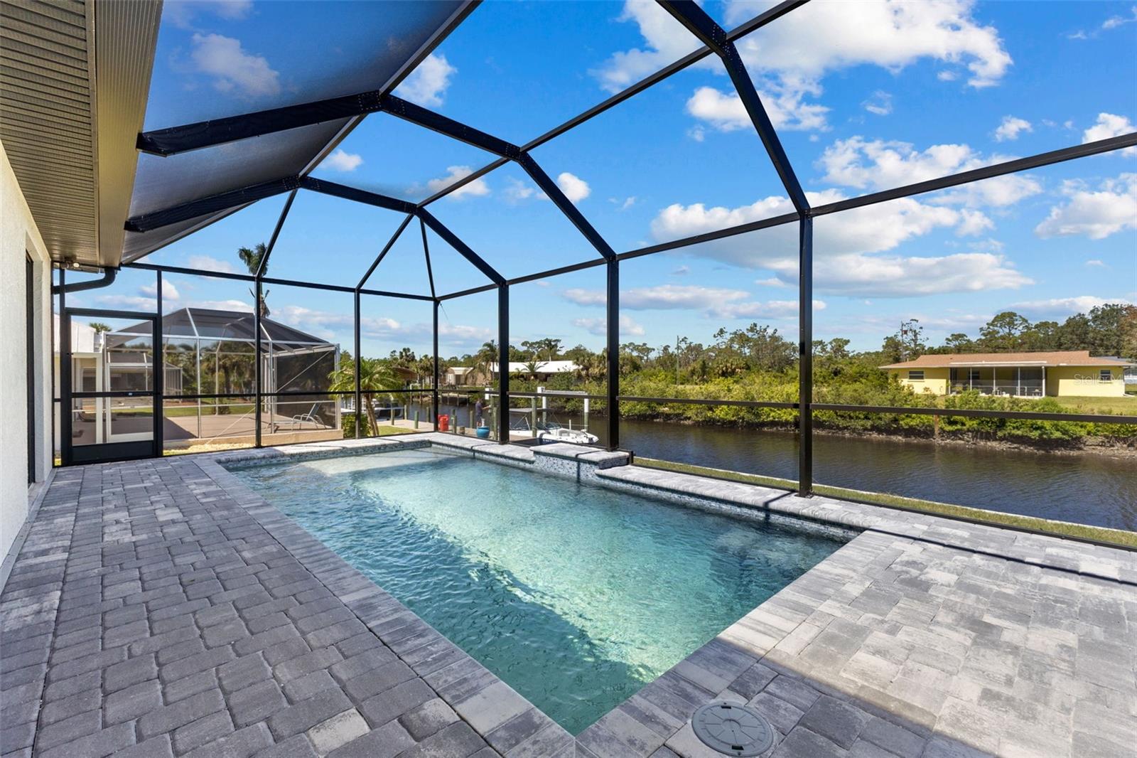Listing photo id 31 for 12396 Bacchus Road