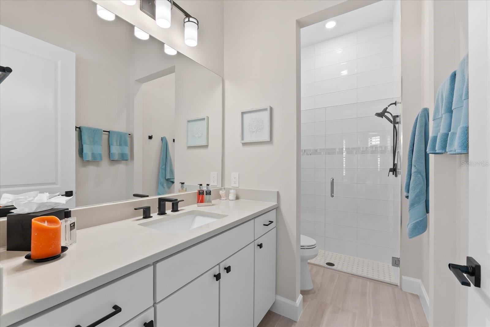 Image 11 of 75 For 17916 Northwood Place