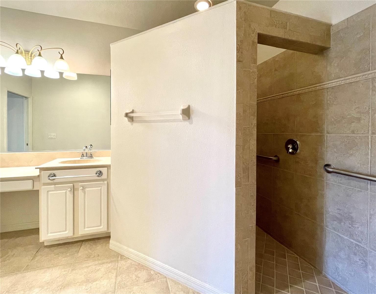 Image 29 of 34 For 11331 Bertolini Drive