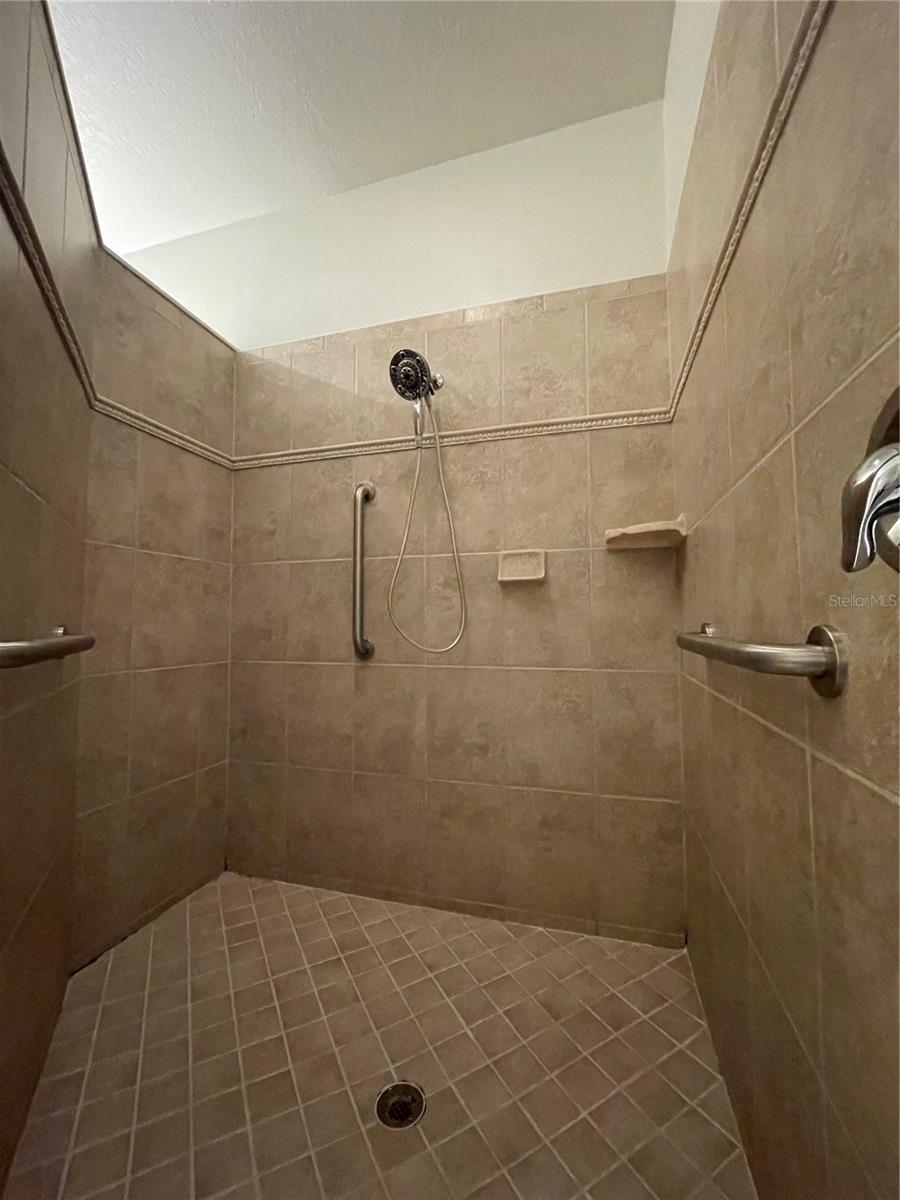 Image 30 of 34 For 11331 Bertolini Drive