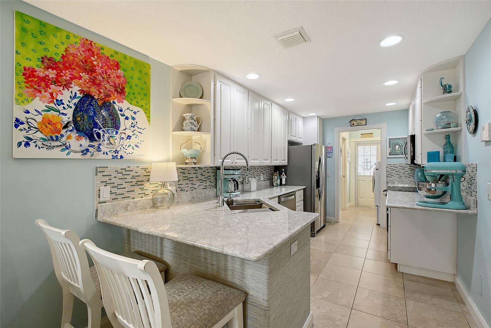 Image 10 of 46 For 6008 Madrano Drive