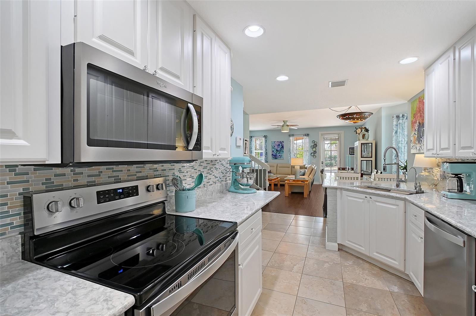 Image 11 of 46 For 6008 Madrano Drive