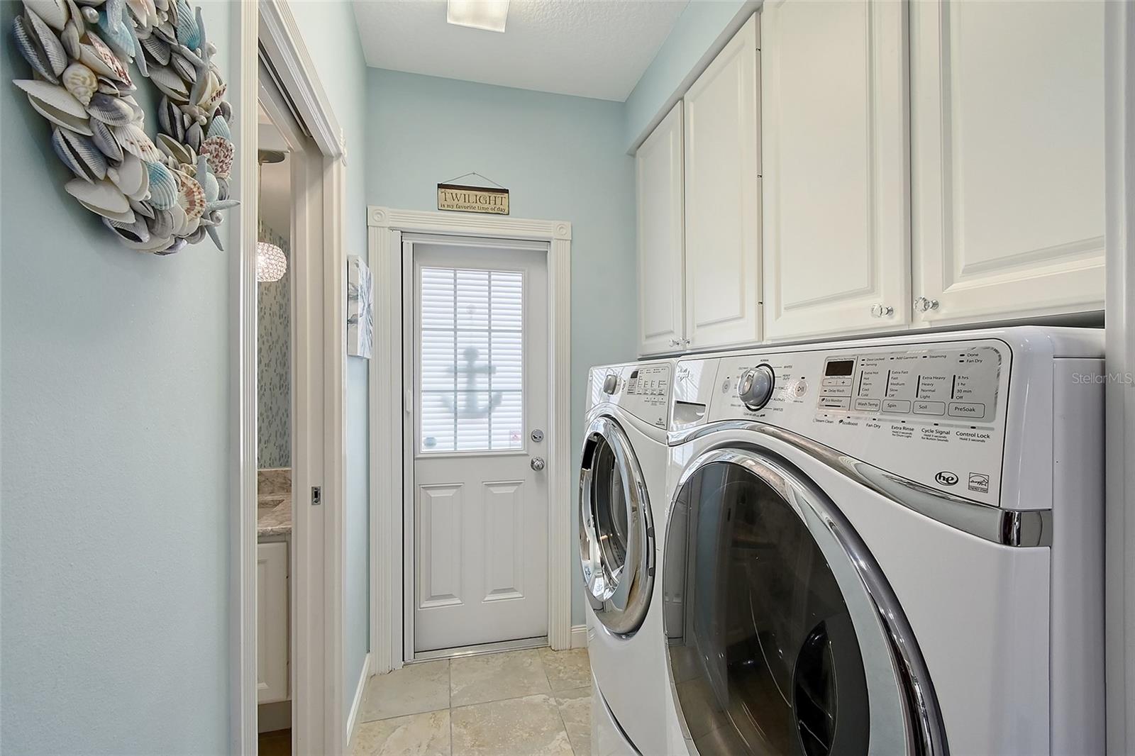Image 13 of 46 For 6008 Madrano Drive