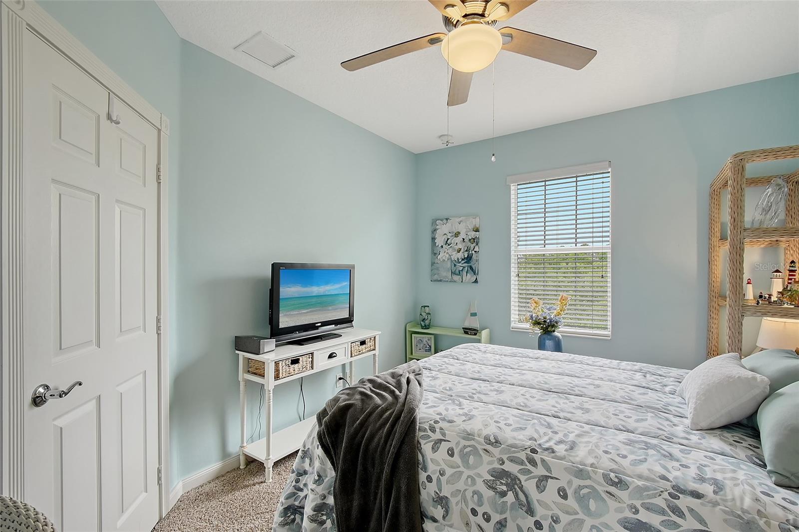 Image 22 of 46 For 6008 Madrano Drive