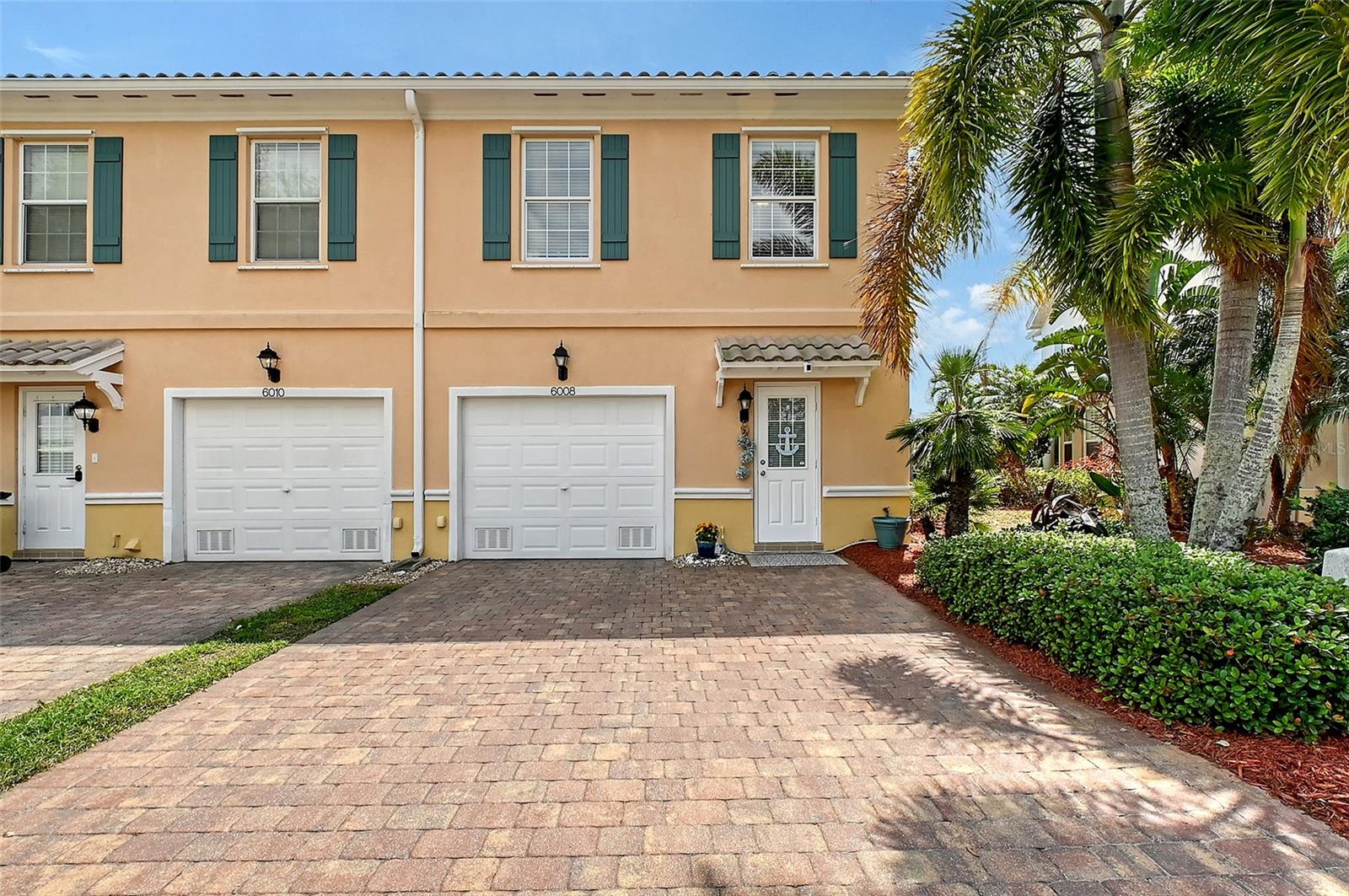 Image 31 of 46 For 6008 Madrano Drive