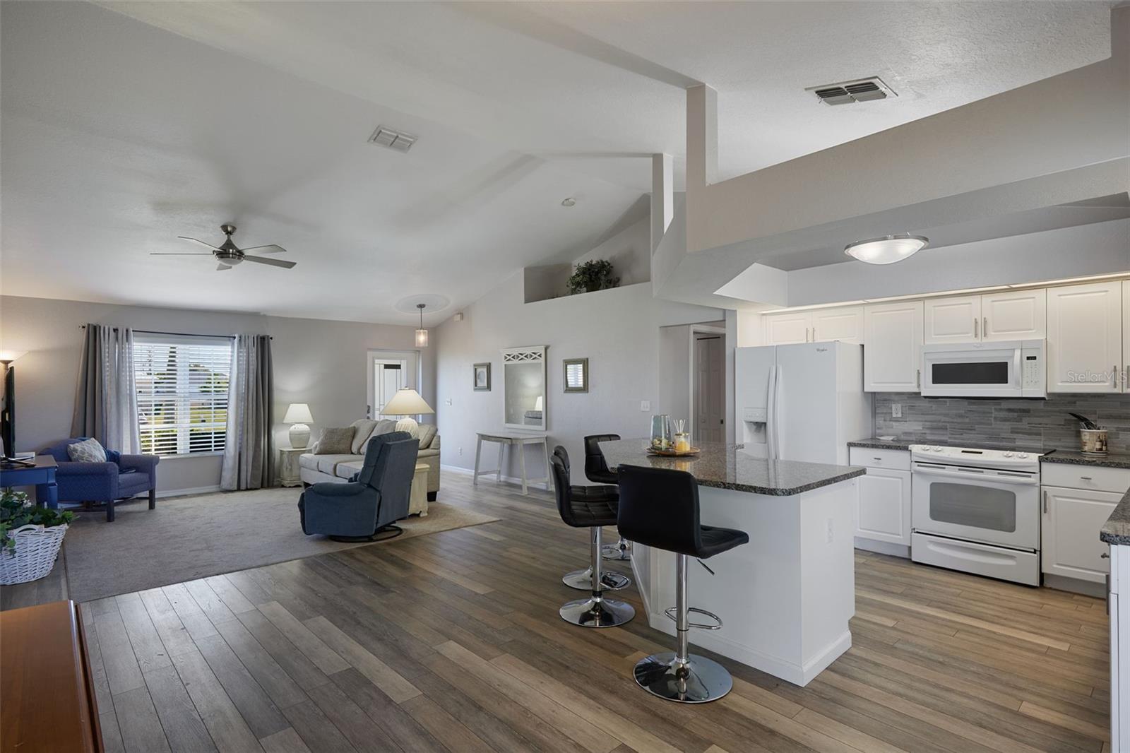 Image 20 of 33 For 1627 25th Terrace