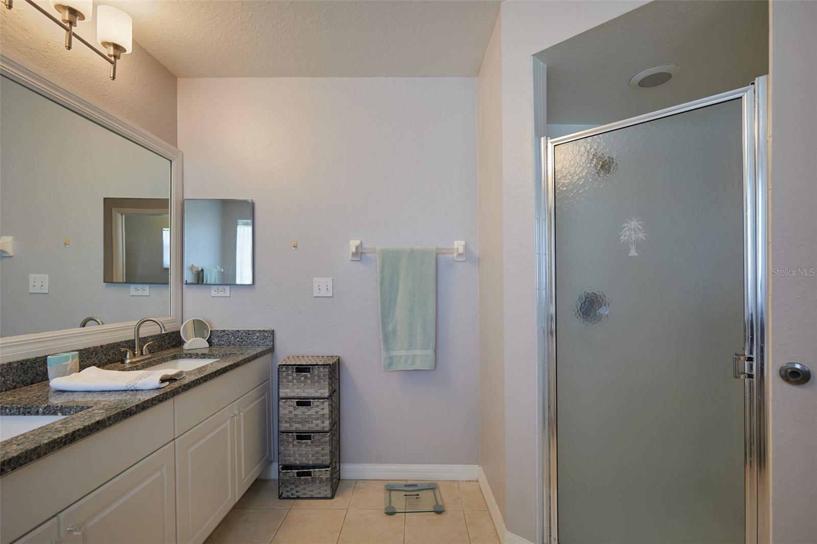 Image 29 of 33 For 1627 25th Terrace