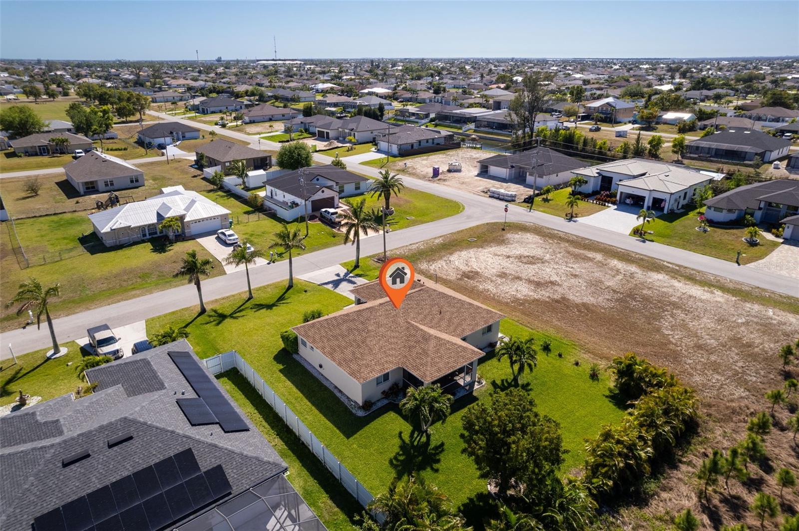 Image 4 of 33 For 1627 25th Terrace