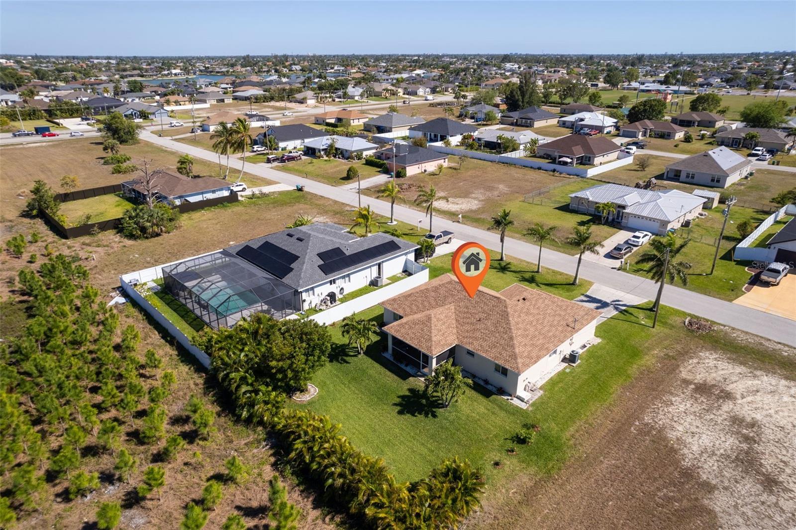 Image 6 of 33 For 1627 25th Terrace