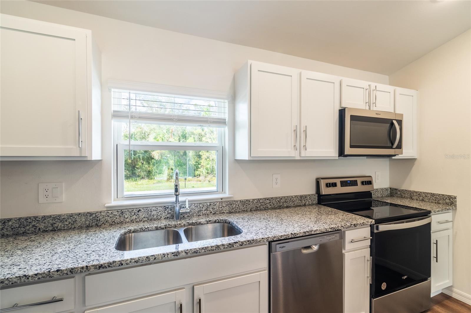 Image 11 of 35 For 1871 Waltrip Street