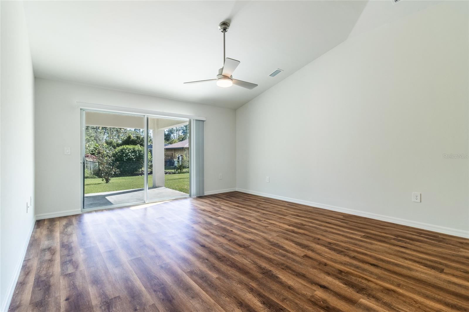 Image 4 of 35 For 1871 Waltrip Street
