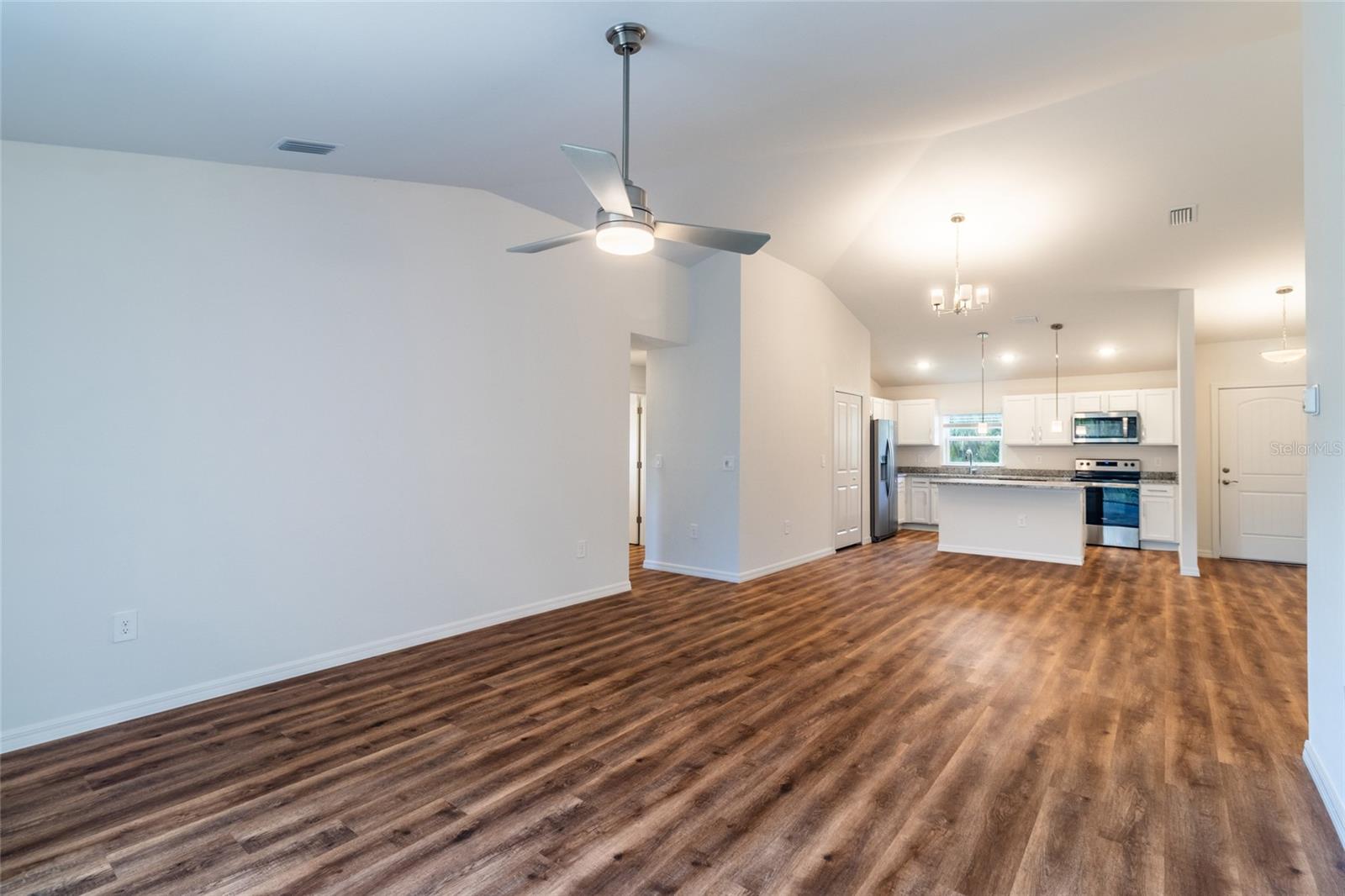 Image 8 of 35 For 1871 Waltrip Street