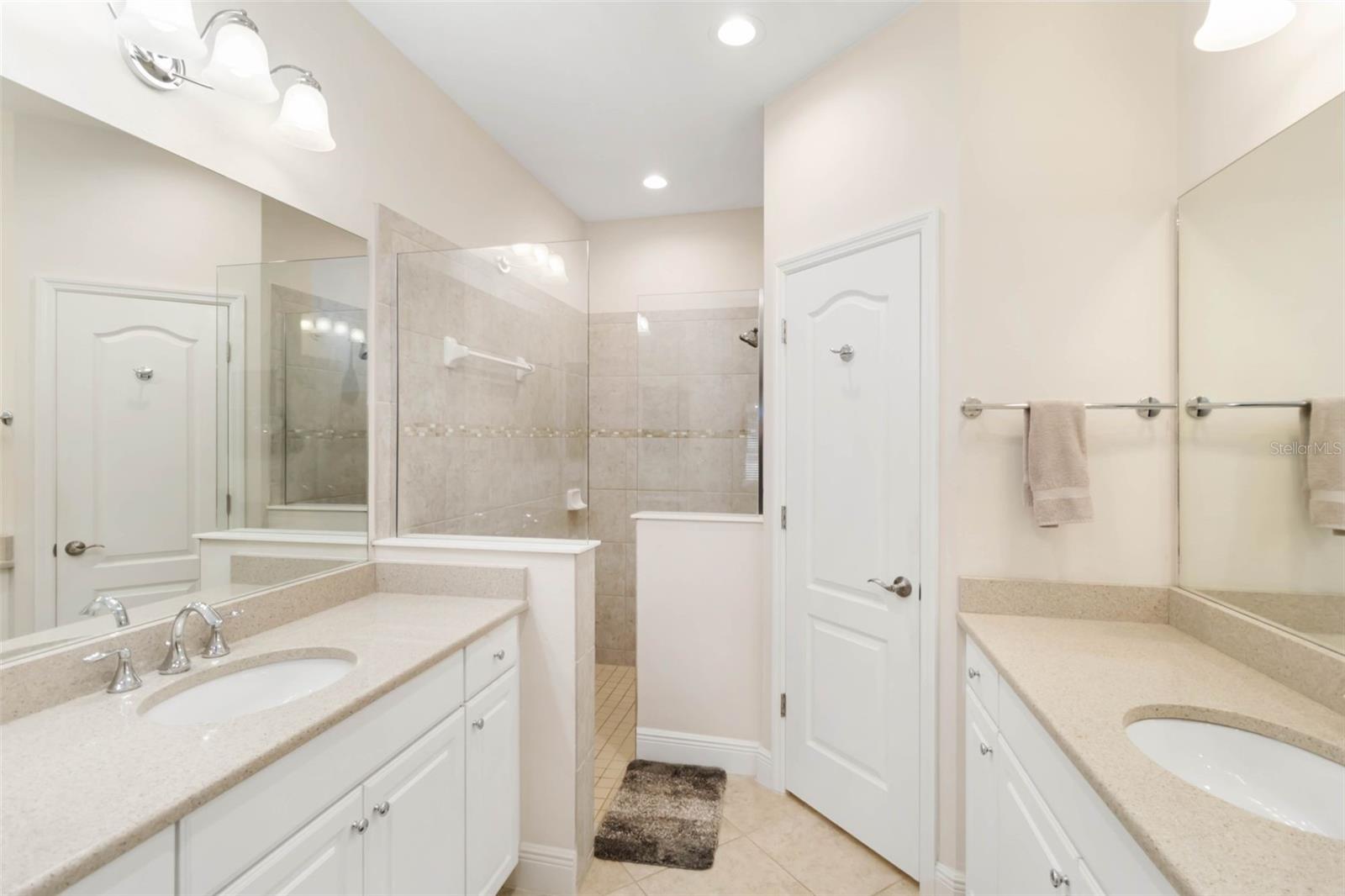 Image 29 of 43 For 6492 Positano Court
