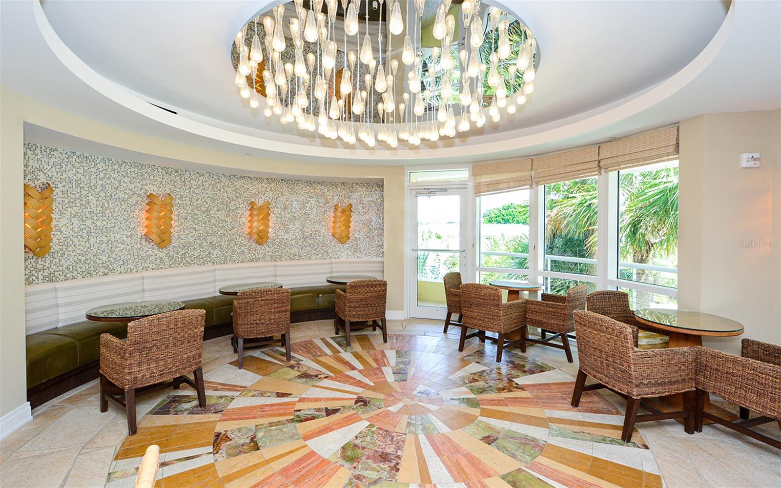 Image 38 of 46 For 915 Seaside Drive 613, Weeks