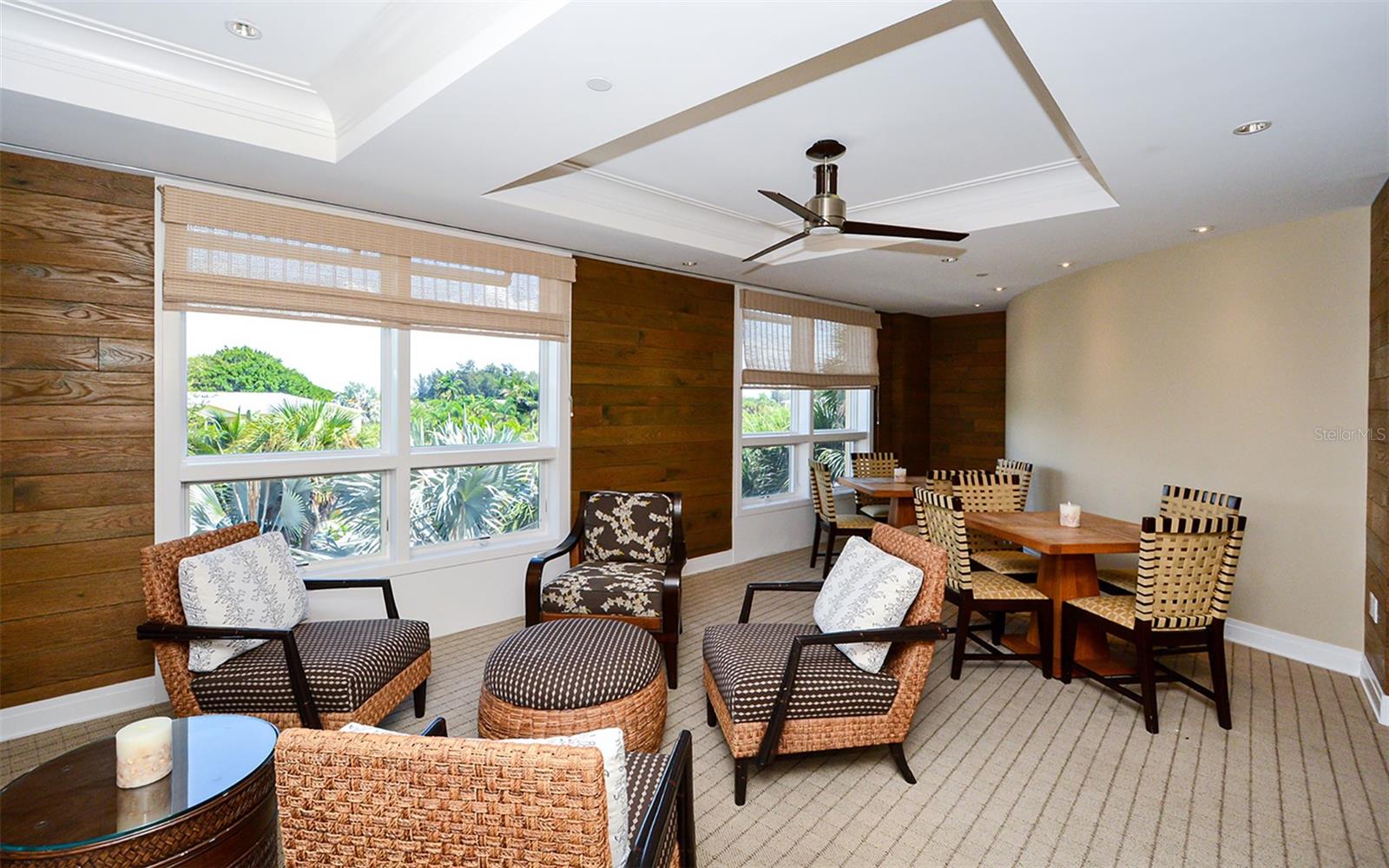 Image 43 of 46 For 915 Seaside Drive 613, Weeks