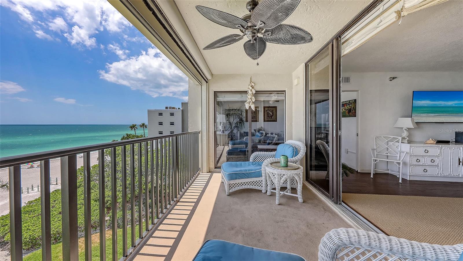 Image 13 of 72 For 2675 Gulf Of Mexico Drive 403