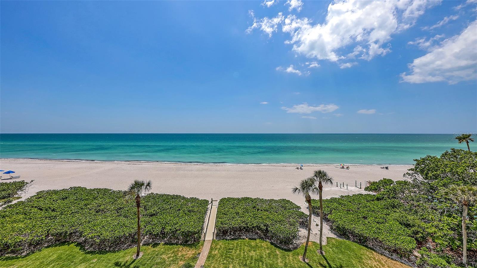 Image 15 of 72 For 2675 Gulf Of Mexico Drive 403