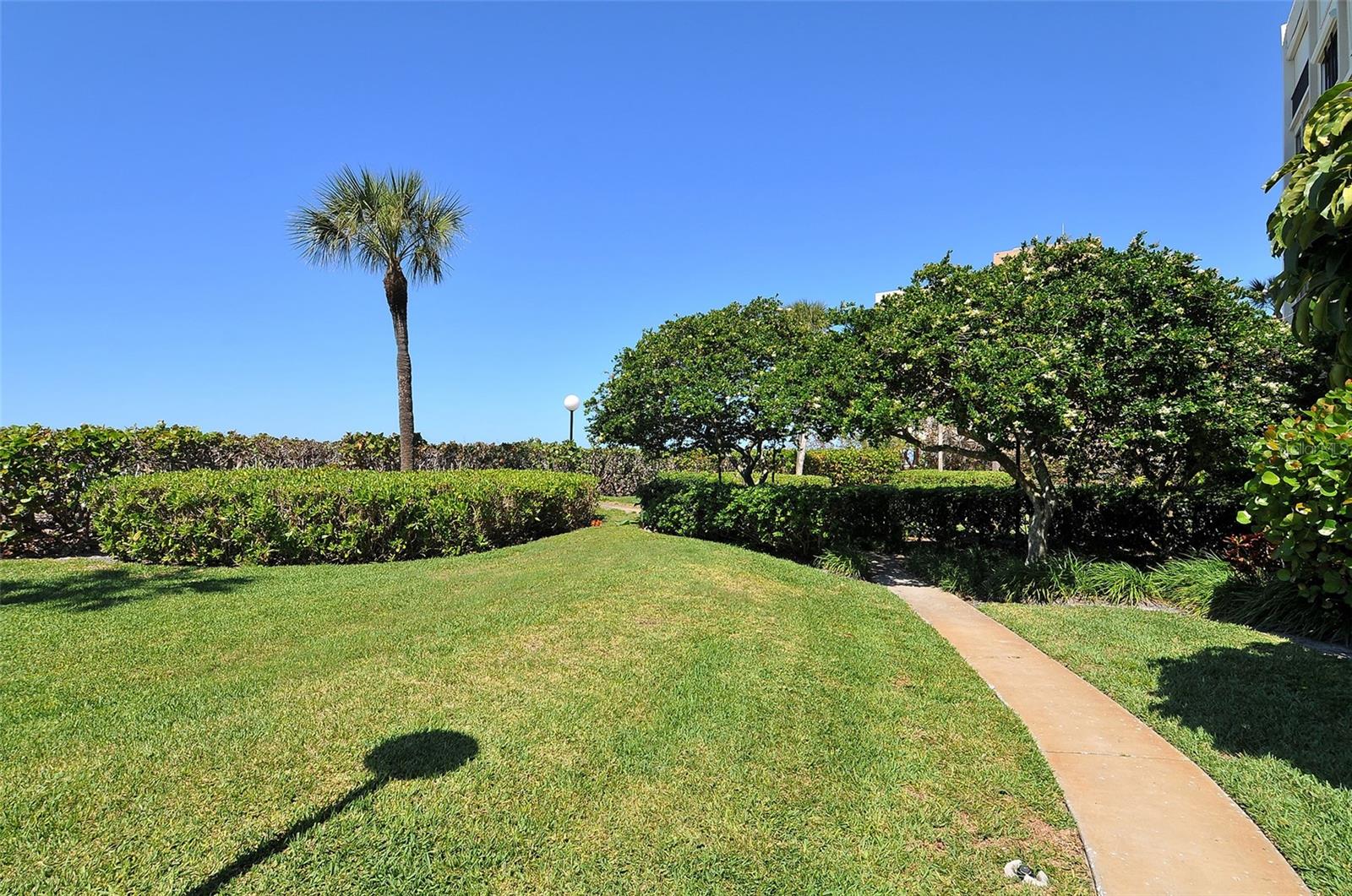 Image 60 of 72 For 2675 Gulf Of Mexico Drive 403