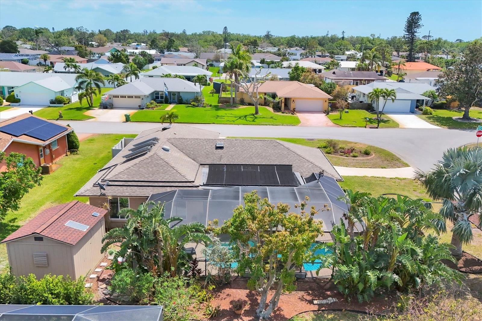 Image 28 of 33 For 6820 19th Avenue W