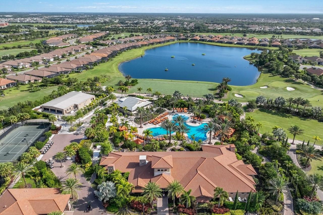 Listing photo id 26 for 12730 Sorrento Way 101