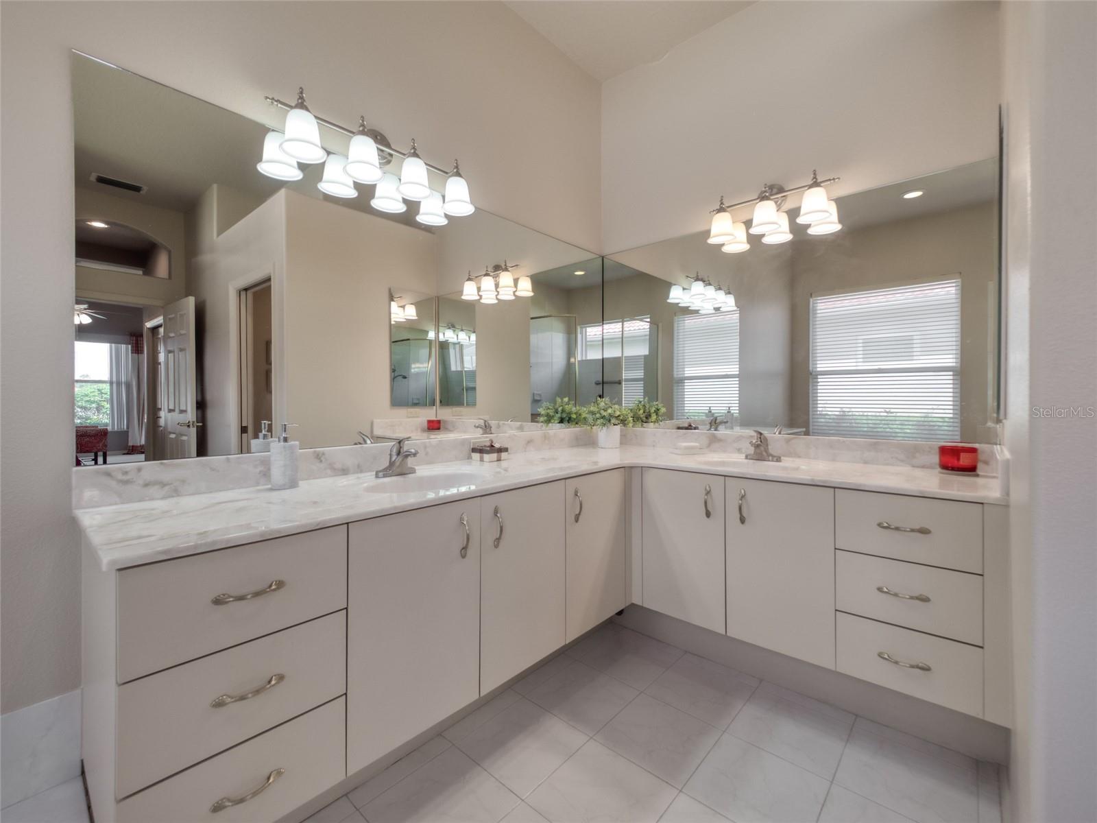 Image 50 of 72 For 6605 Waters Edge Way