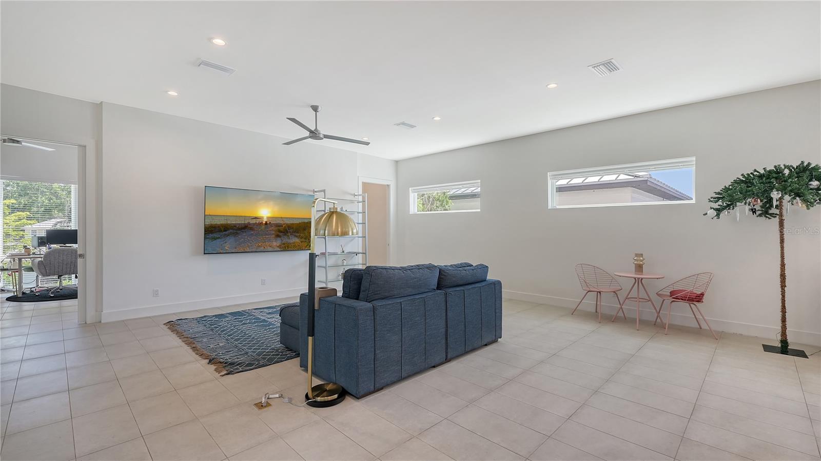 Image 49 of 95 For 1755 7th Street