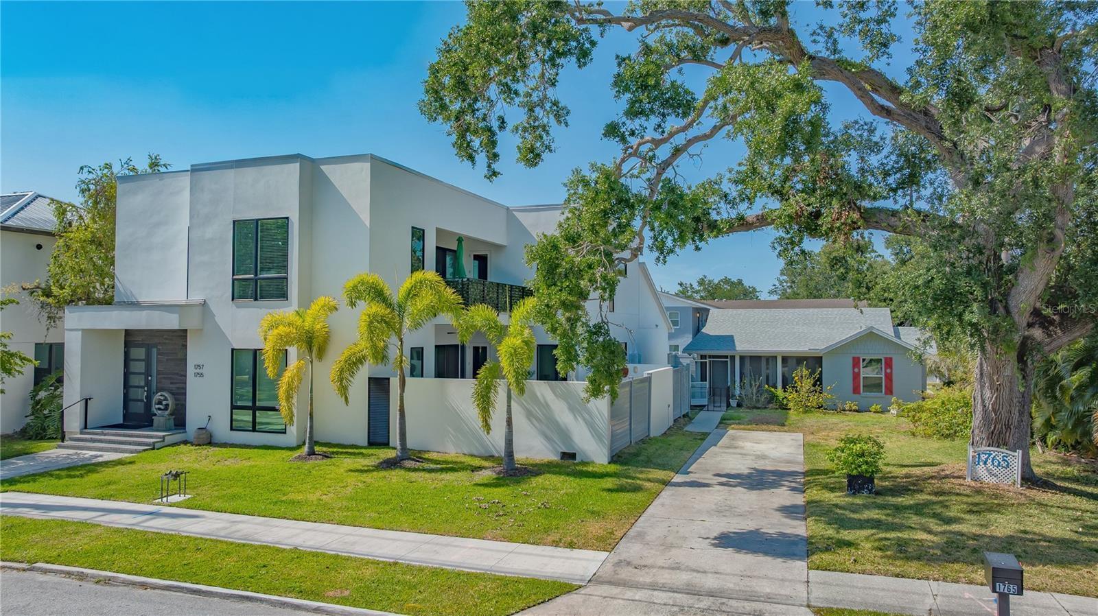 Image 7 of 95 For 1755 7th Street