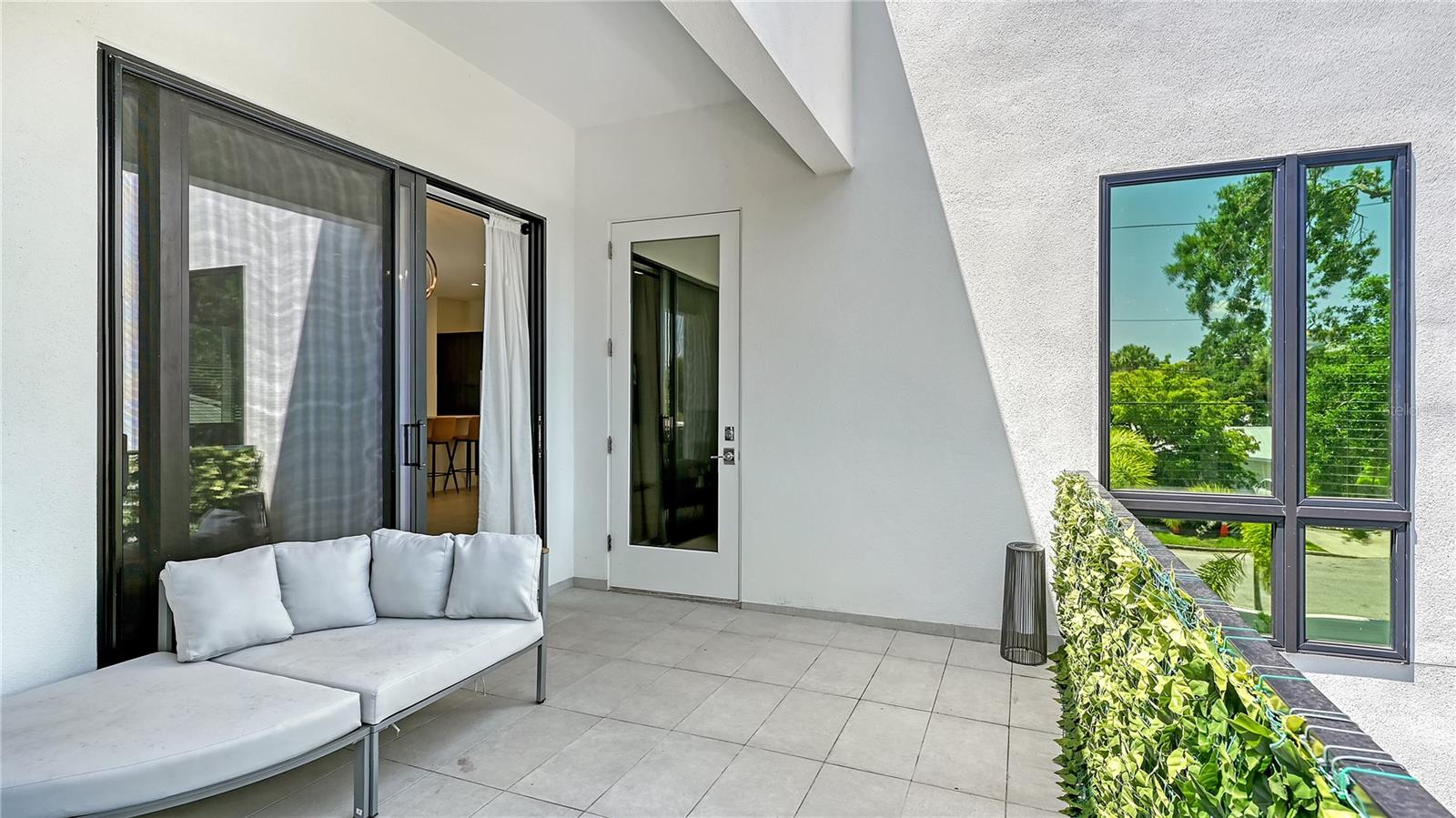 Image 72 of 95 For 1755 7th Street
