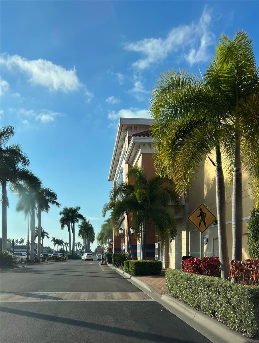 Image 5 of 8 For De Miranda Avenue