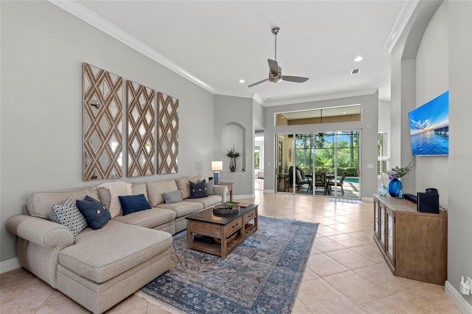 Image 14 of 94 For 11716 Strandhill Court