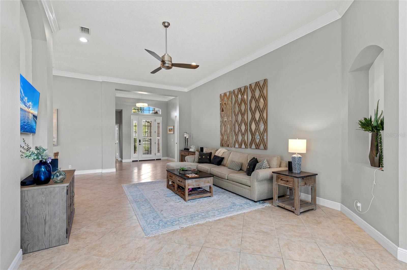 Image 16 of 94 For 11716 Strandhill Court