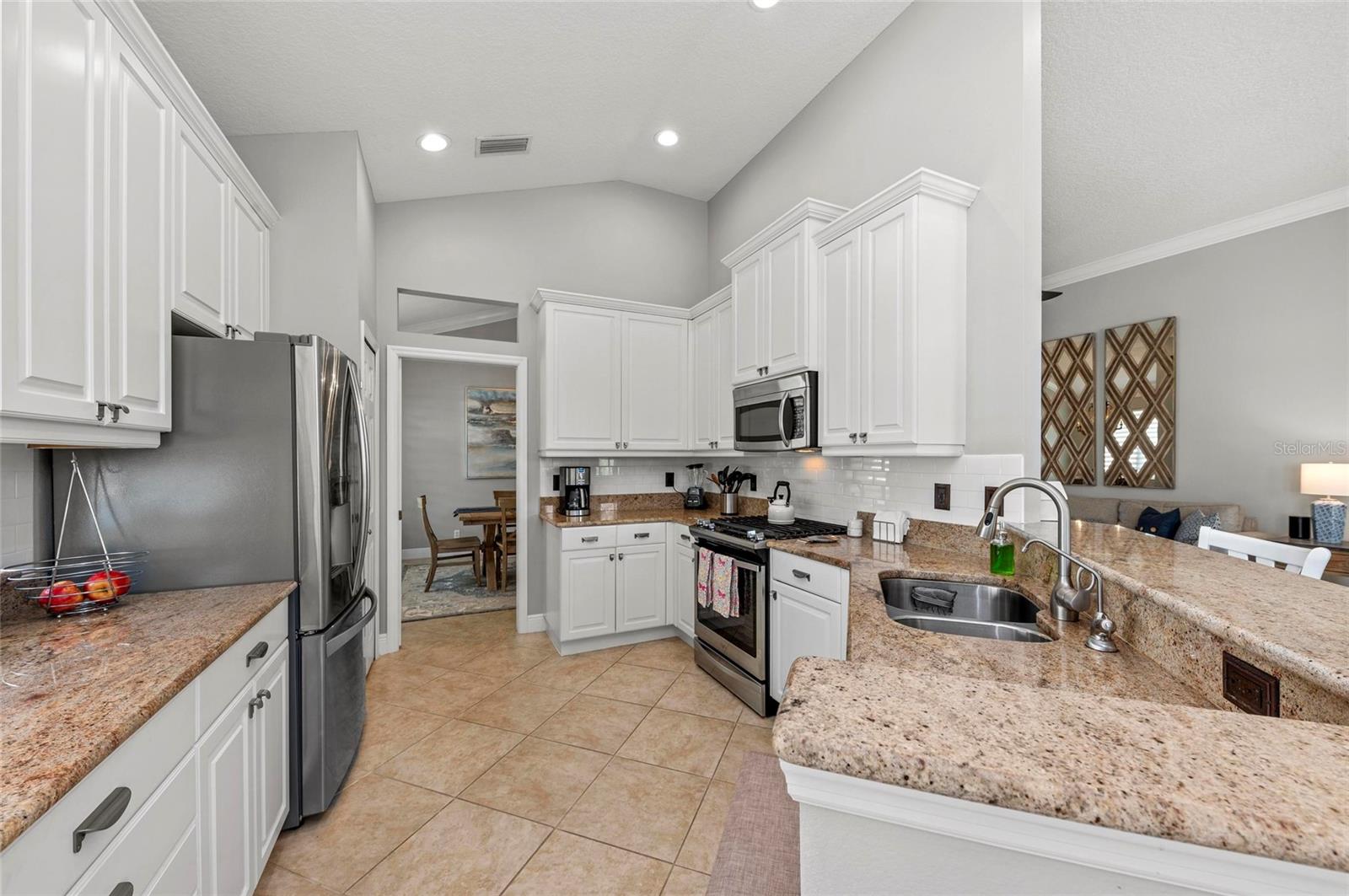 Image 21 of 94 For 11716 Strandhill Court