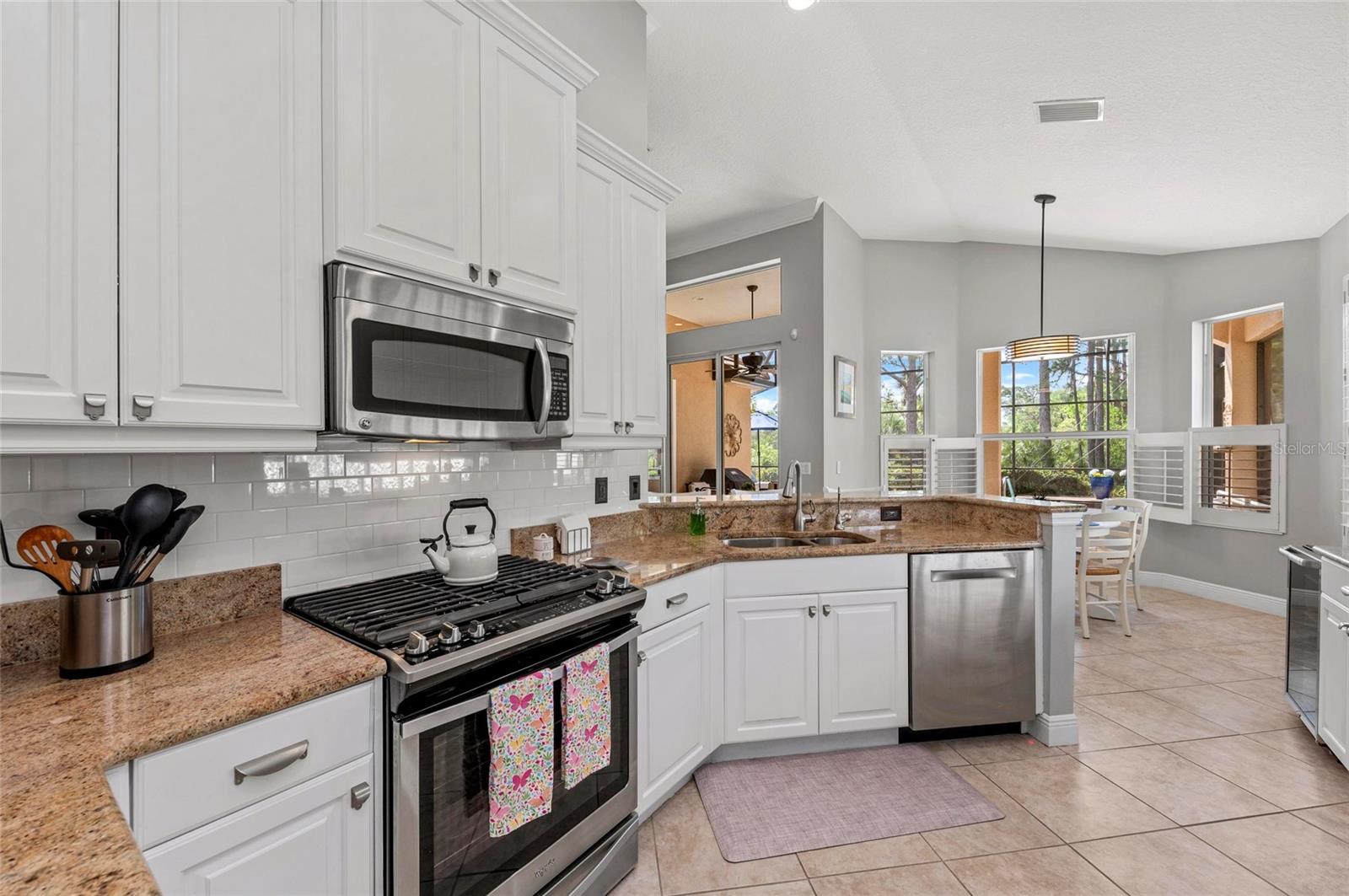 Image 23 of 94 For 11716 Strandhill Court