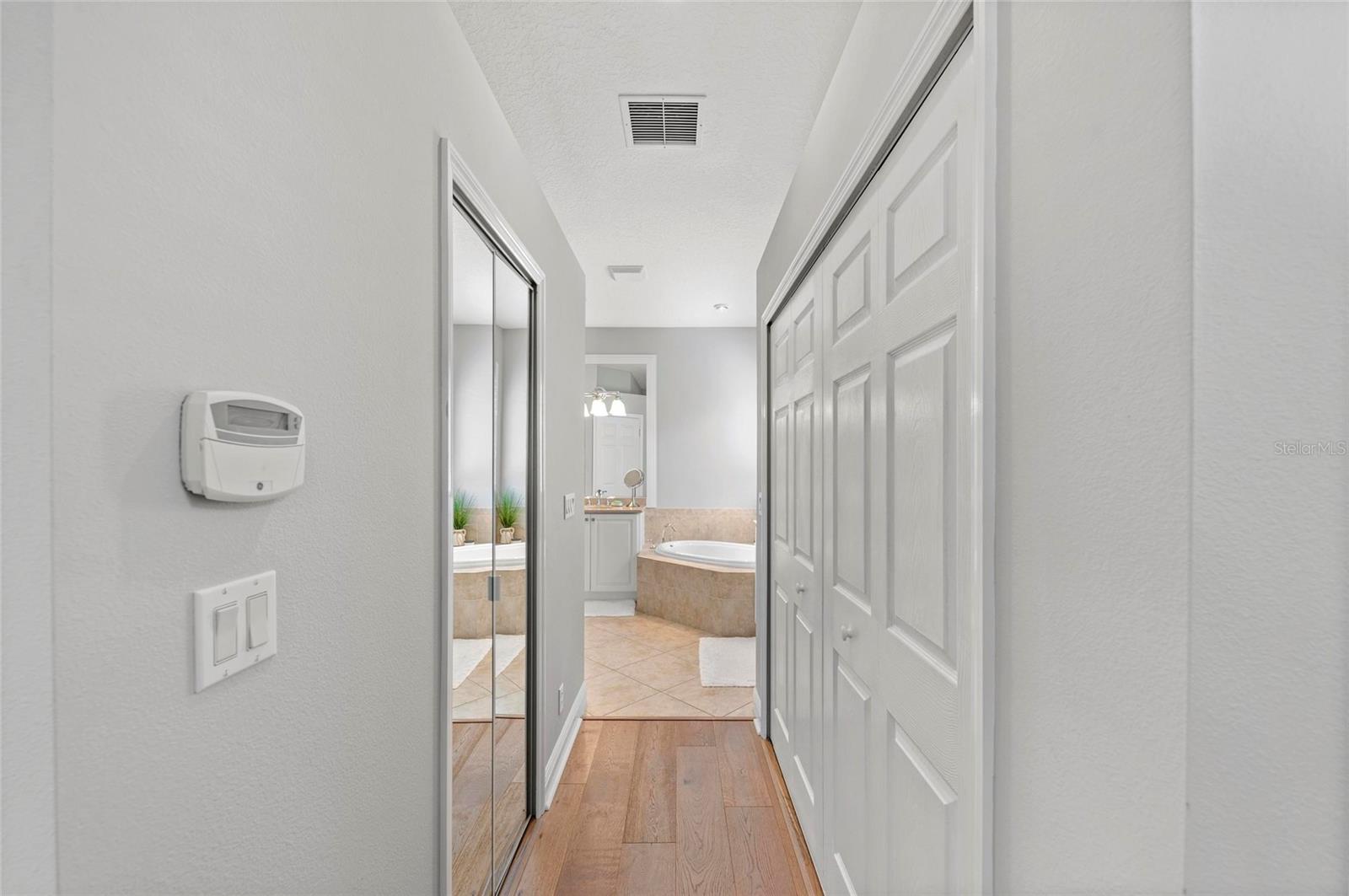 Image 32 of 94 For 11716 Strandhill Court