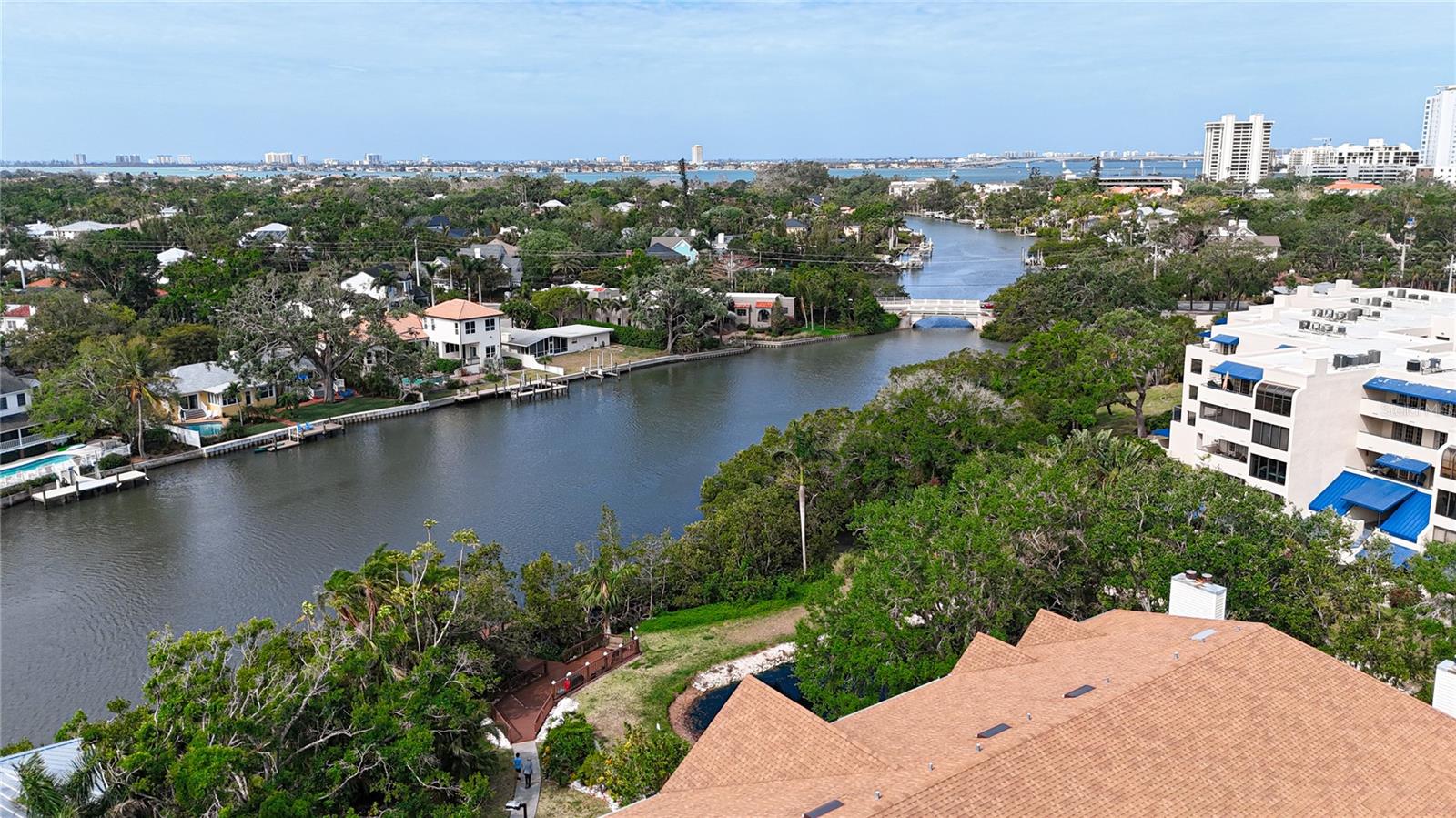 Image 42 of 50 For 850 Tamiami Trail 207