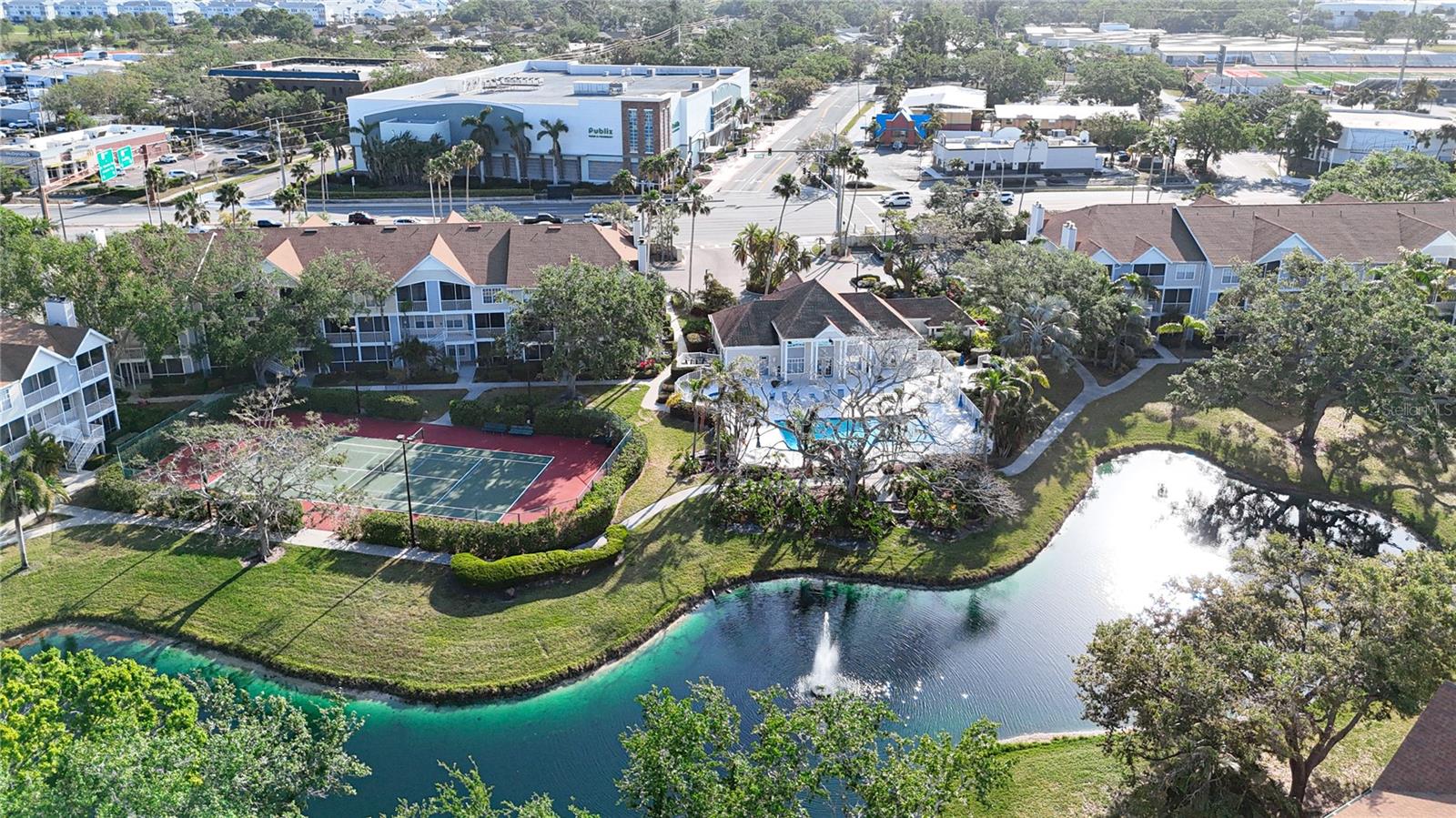 Image 45 of 50 For 850 Tamiami Trail 207