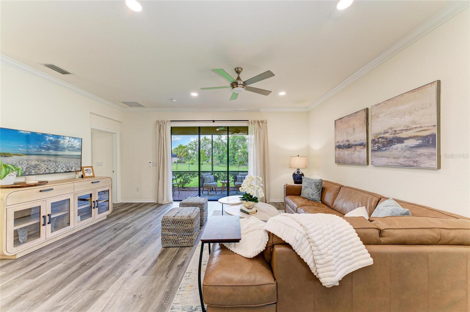 Image 19 of 95 For 10015 Marbella Drive