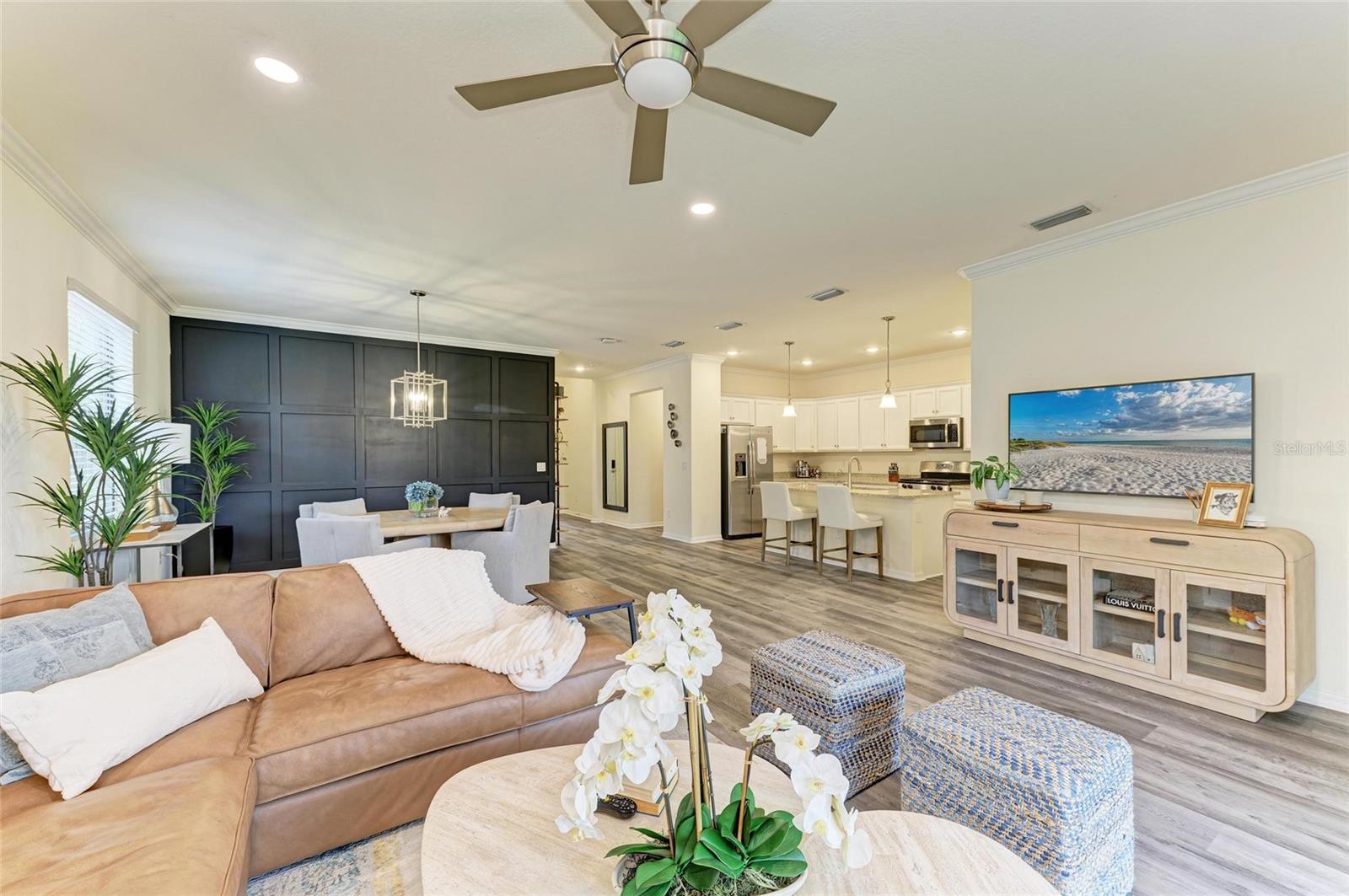 Image 22 of 95 For 10015 Marbella Drive