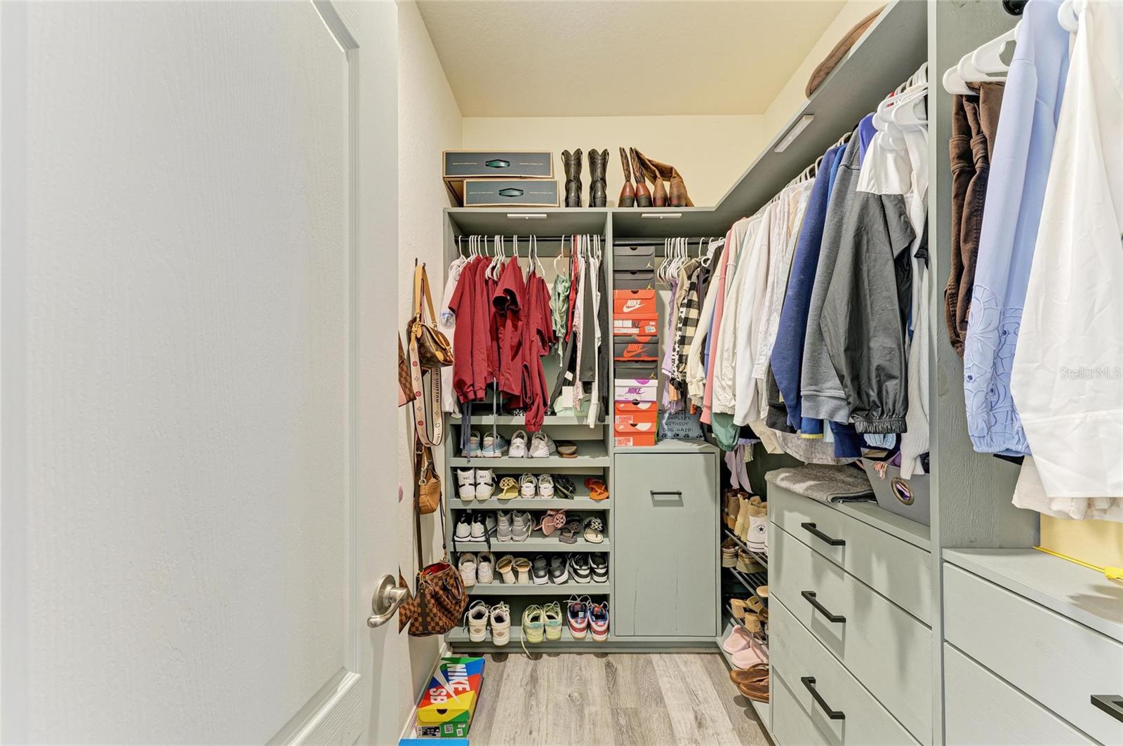 Image 35 of 95 For 10015 Marbella Drive