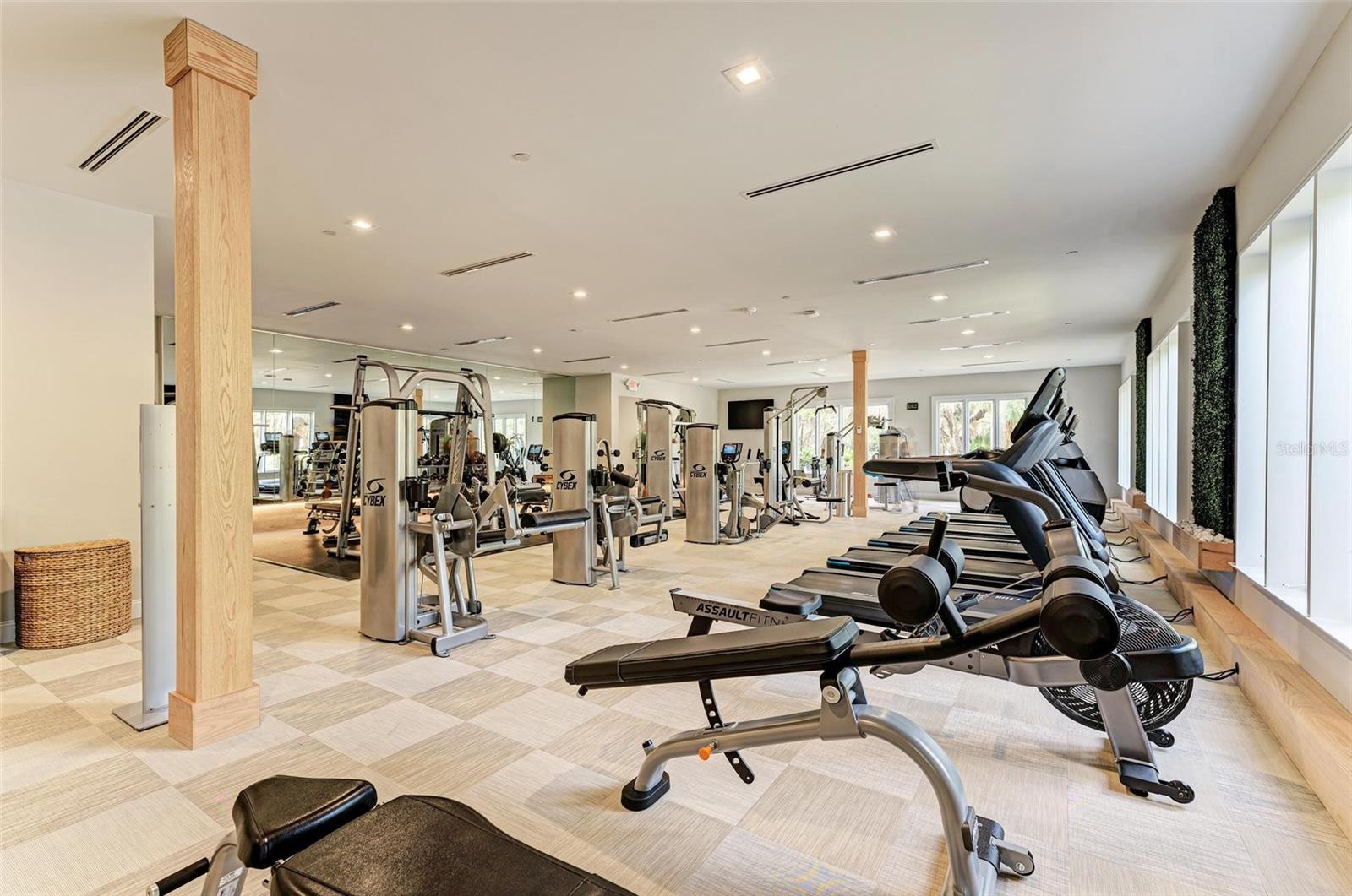 Image 78 of 95 For 10015 Marbella Drive