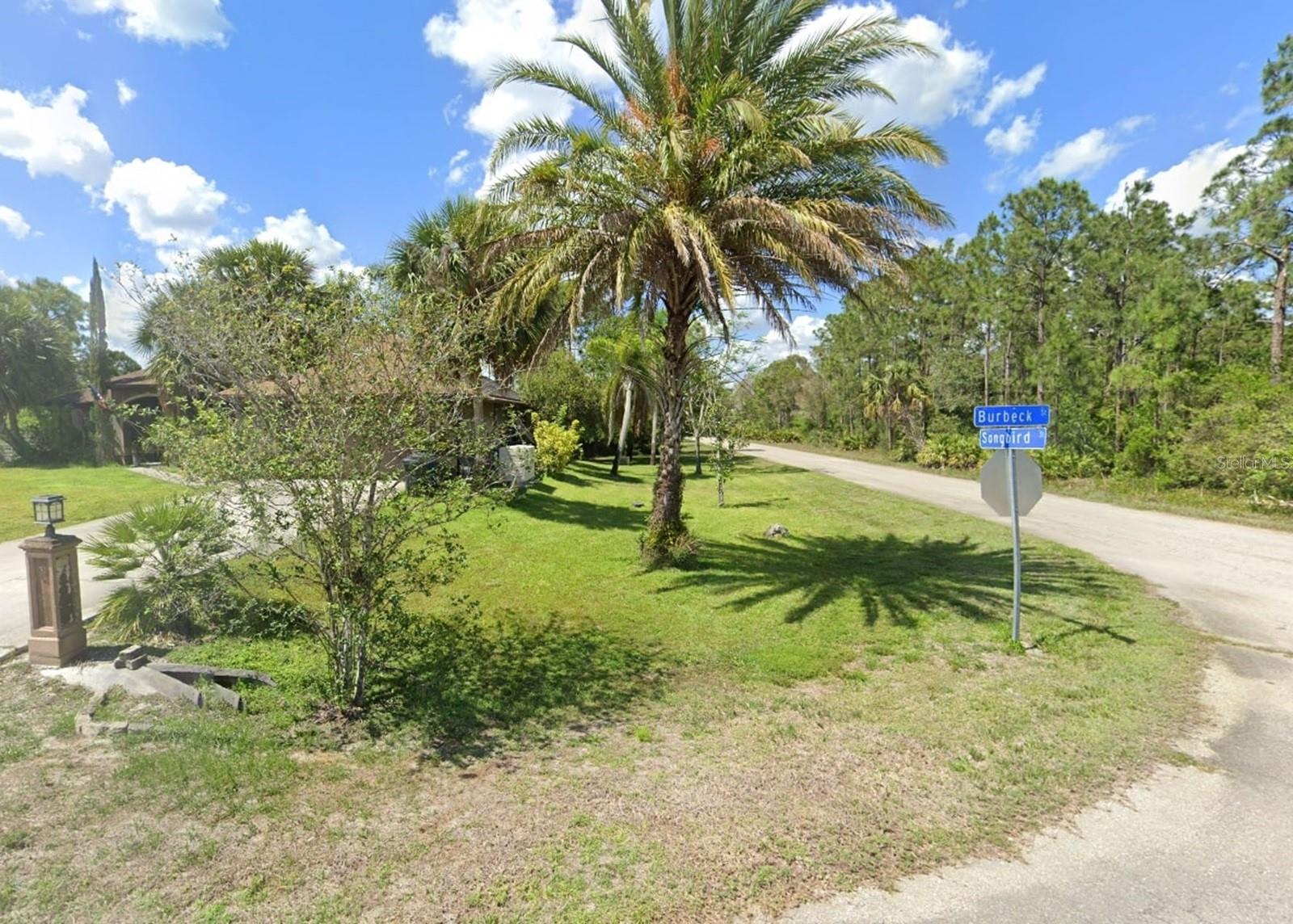 Image 4 of 7 For 1266 Burbeck Street