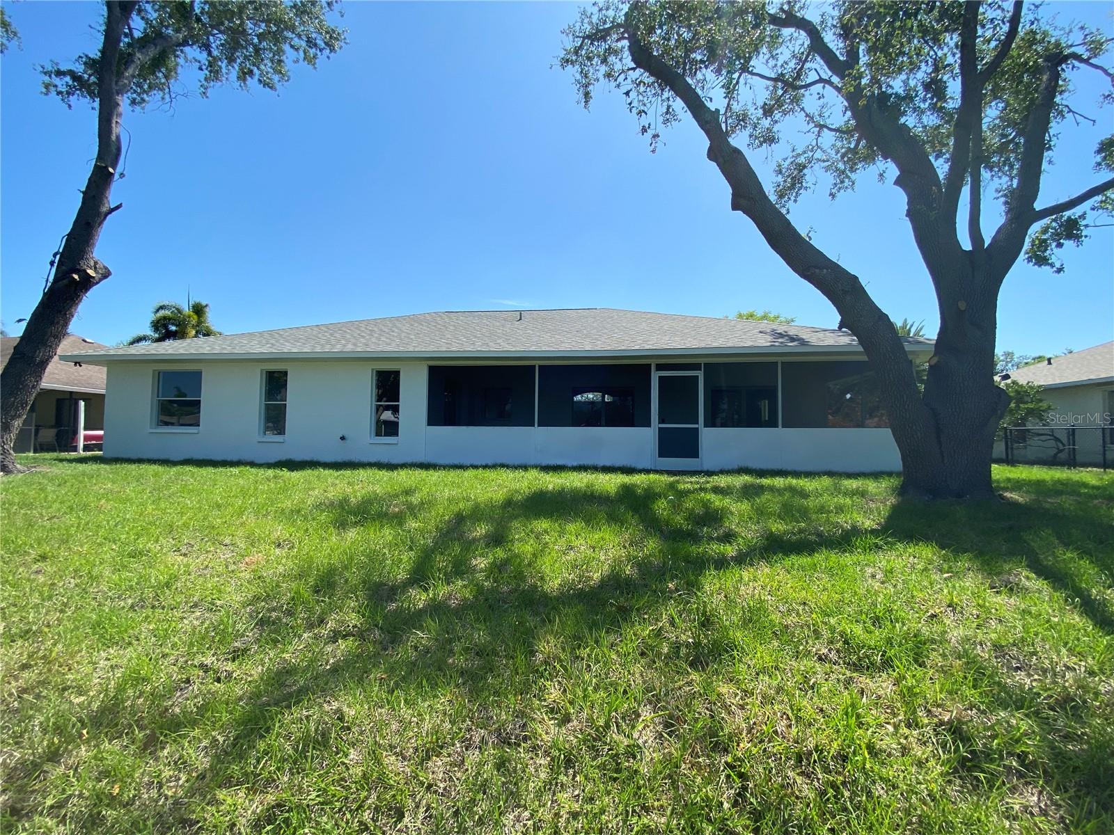 Image 39 of 46 For 5810 42nd Street E