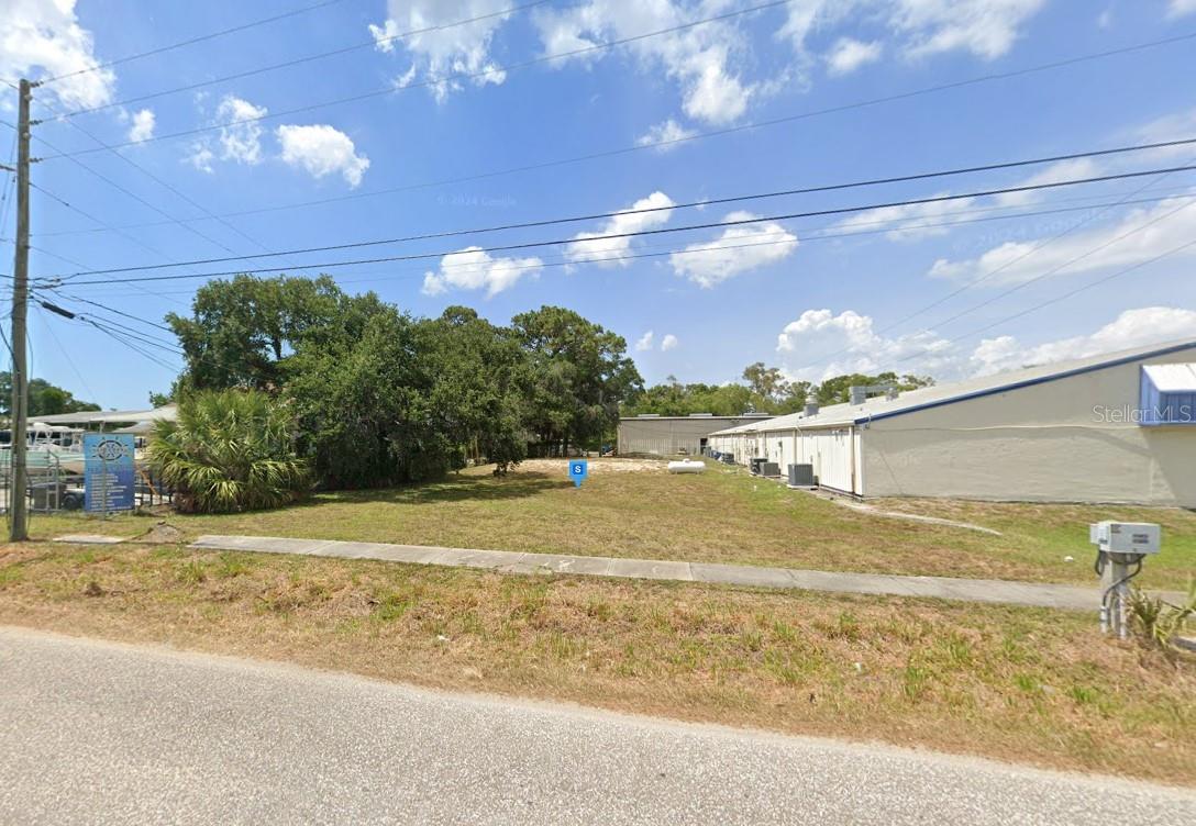 Image 2 of 7 For 9015 130th Avenue N