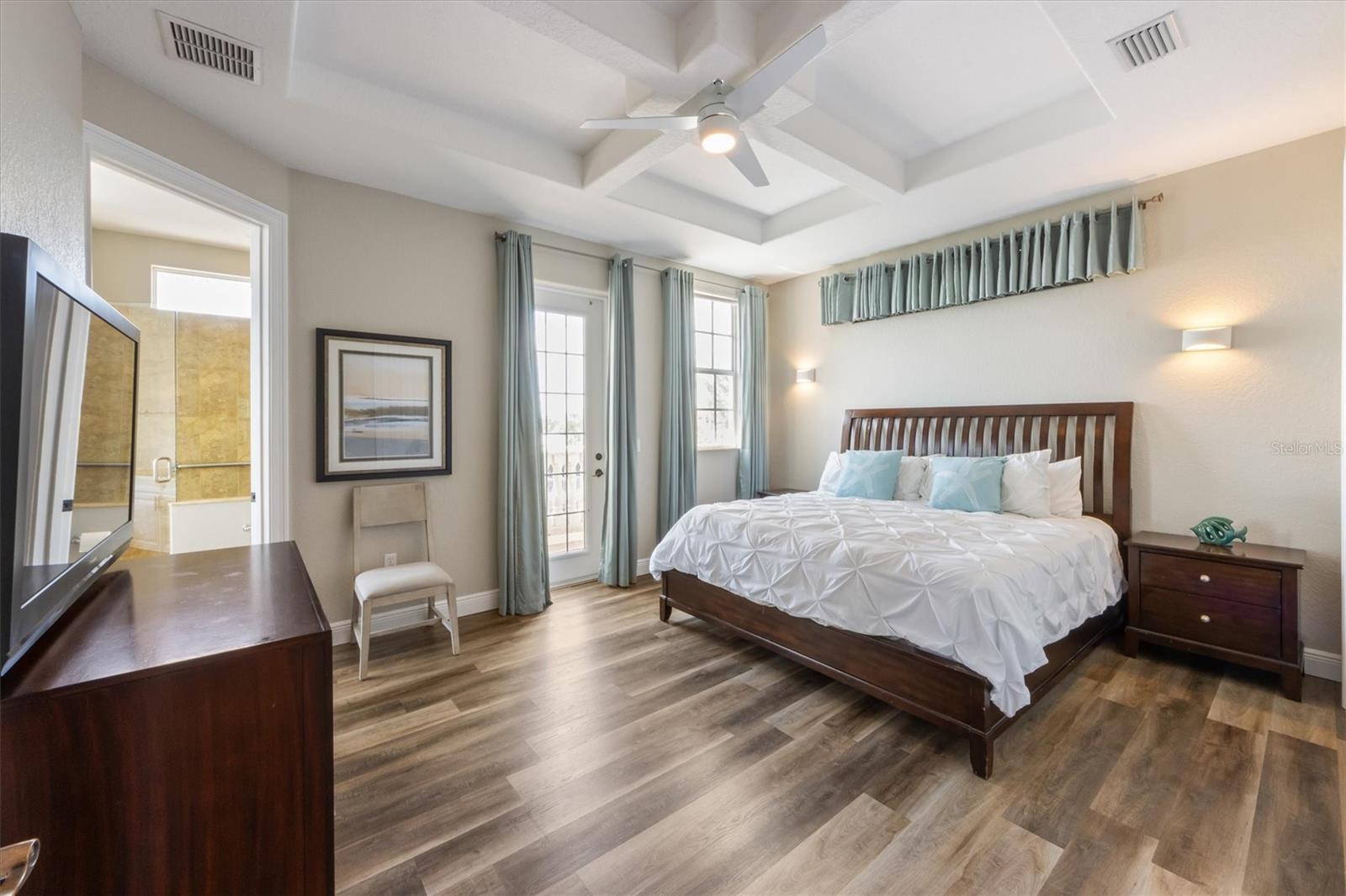 Image 31 of 48 For 2309 Avenue C  100
