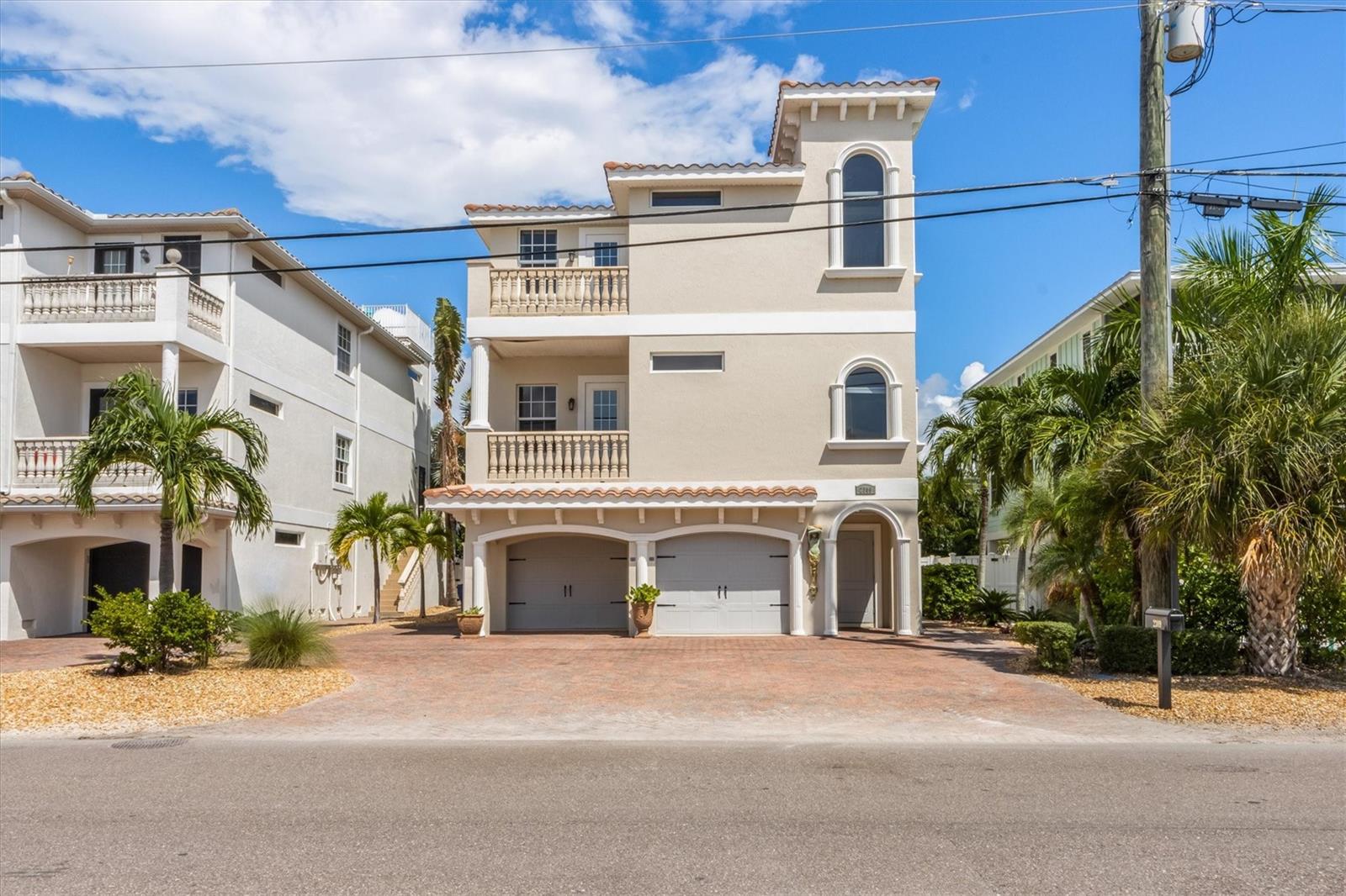 Image 2 of 61 For 2309 Avenue C  200