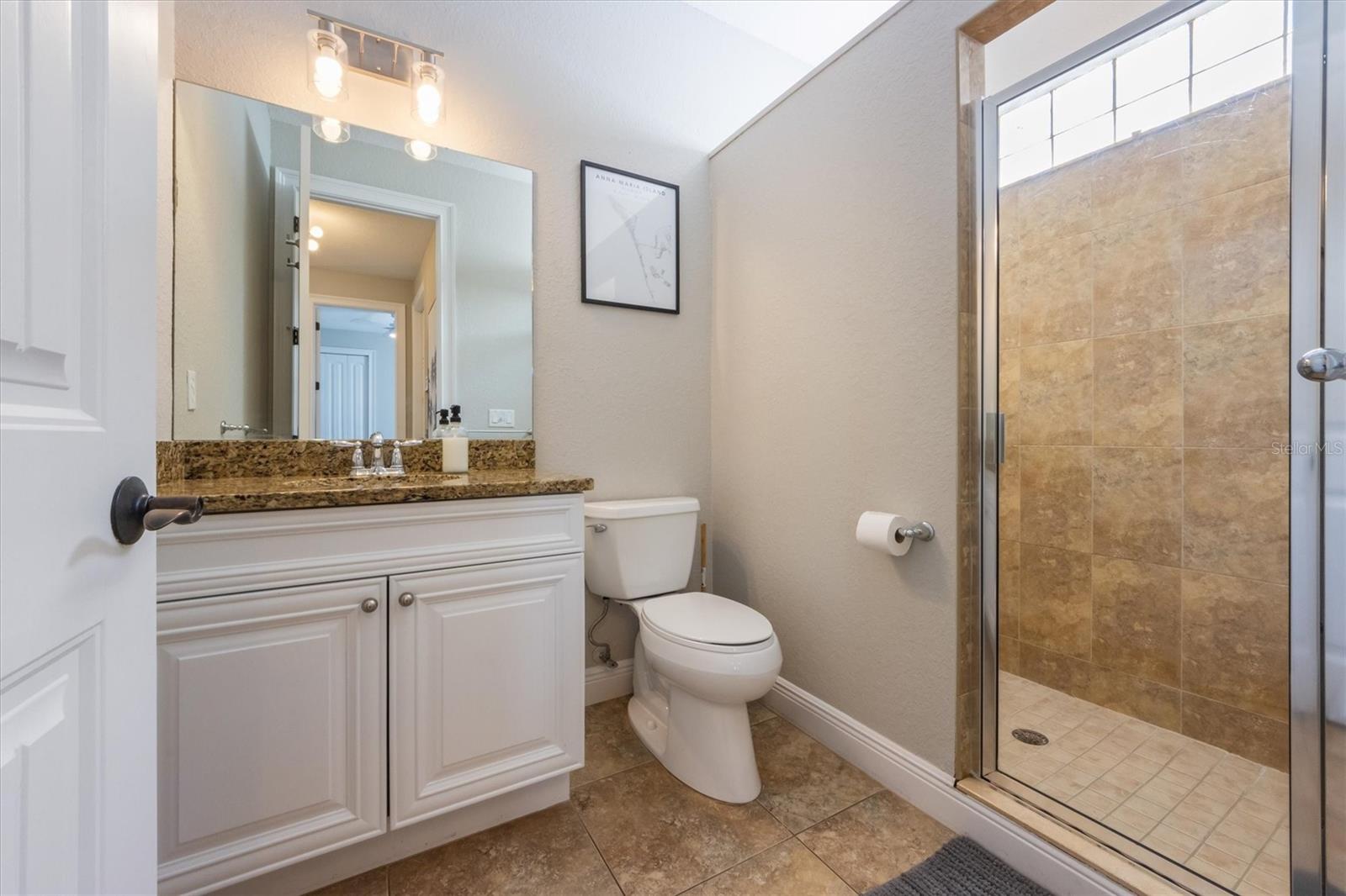 Image 24 of 61 For 2309 Avenue C  200