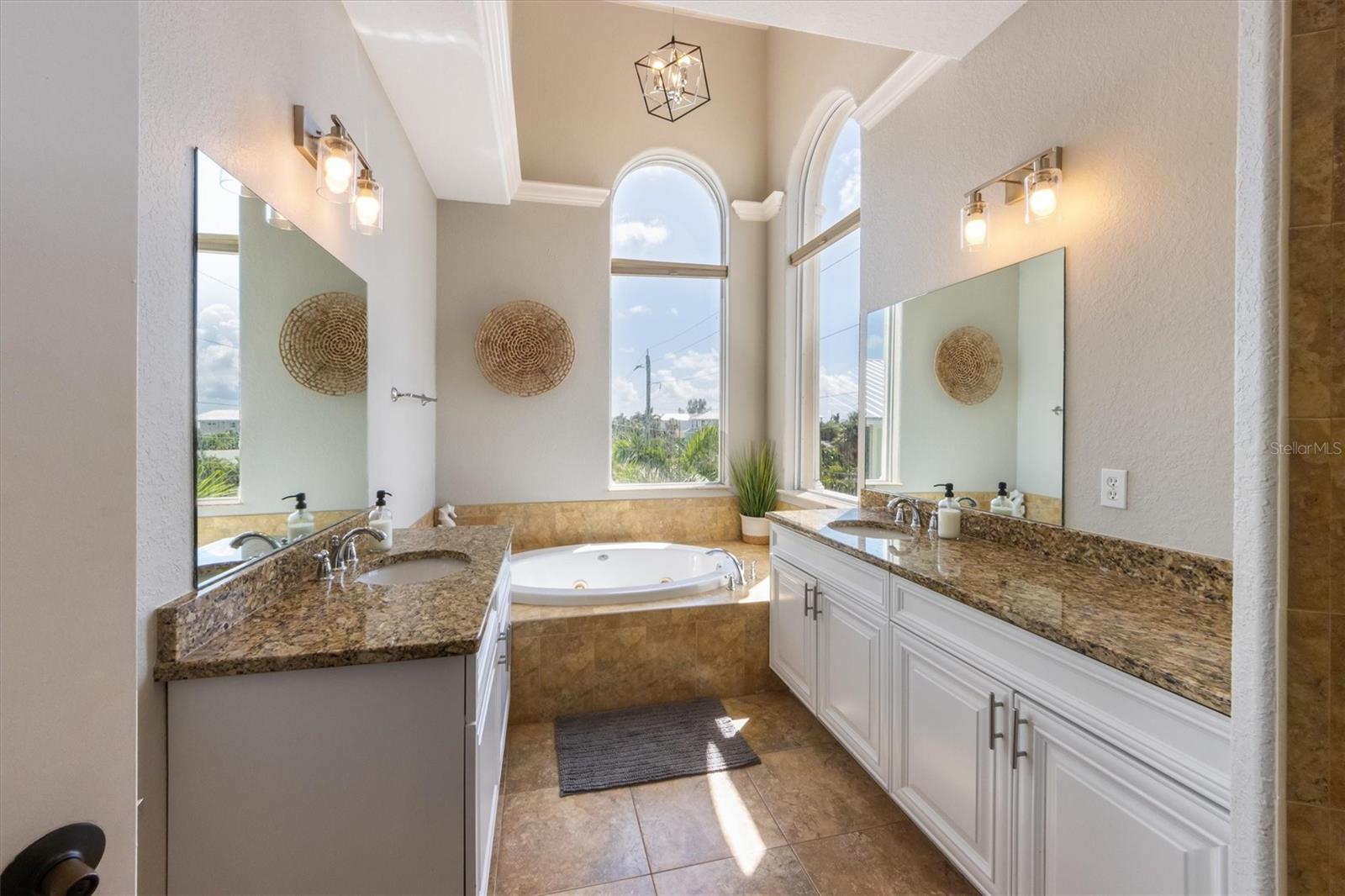 Image 46 of 61 For 2309 Avenue C  200