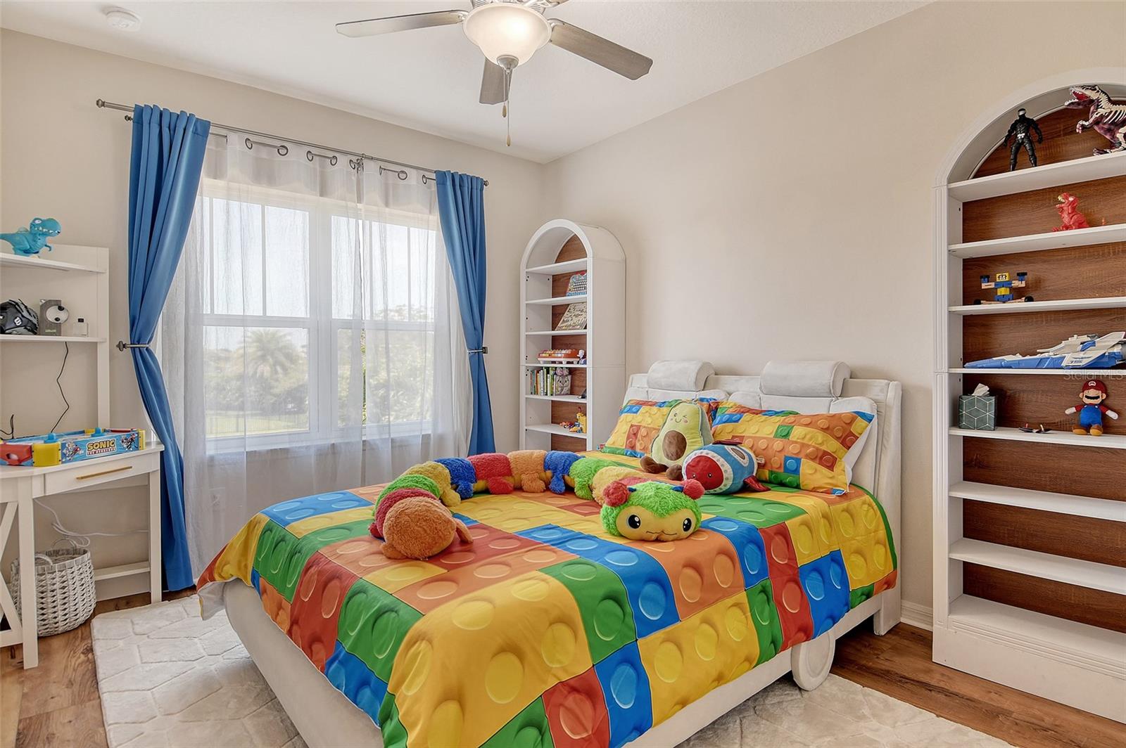 Image 39 of 100 For 7256 Monarda Drive