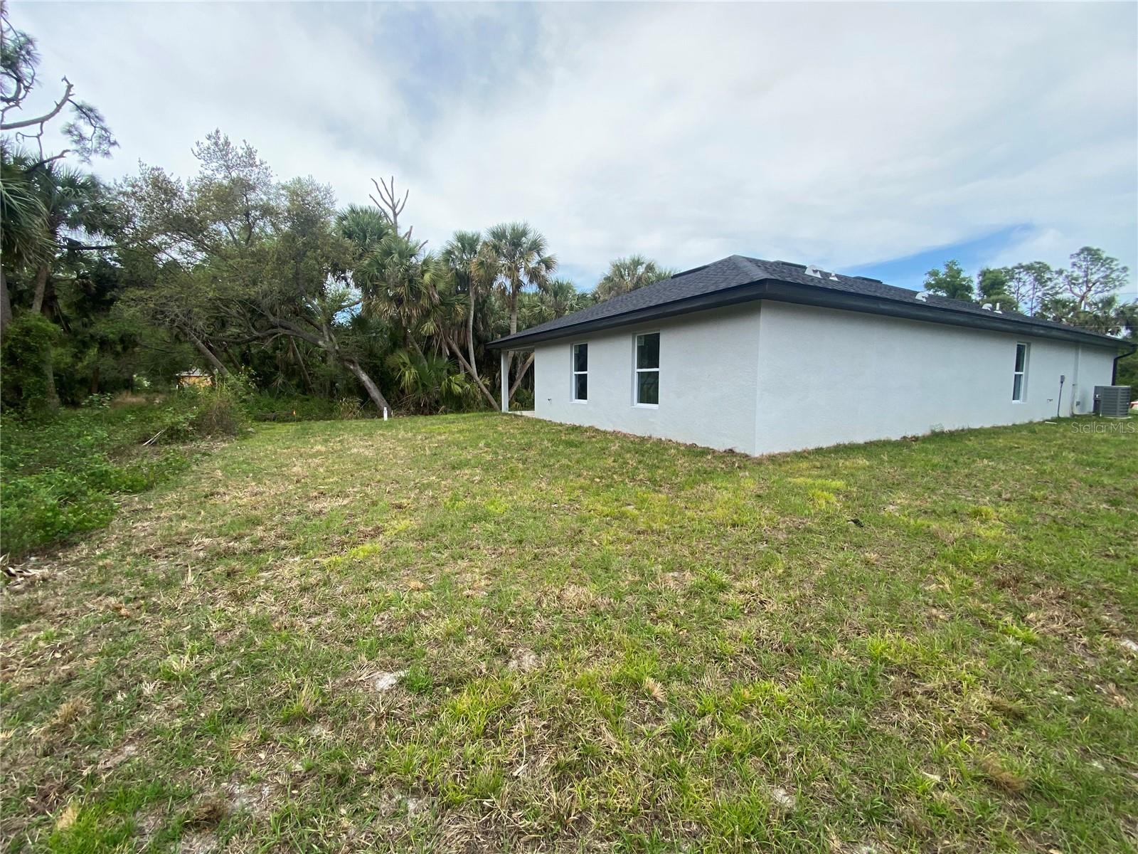 Image 18 of 19 For 4519 Maddock Circle